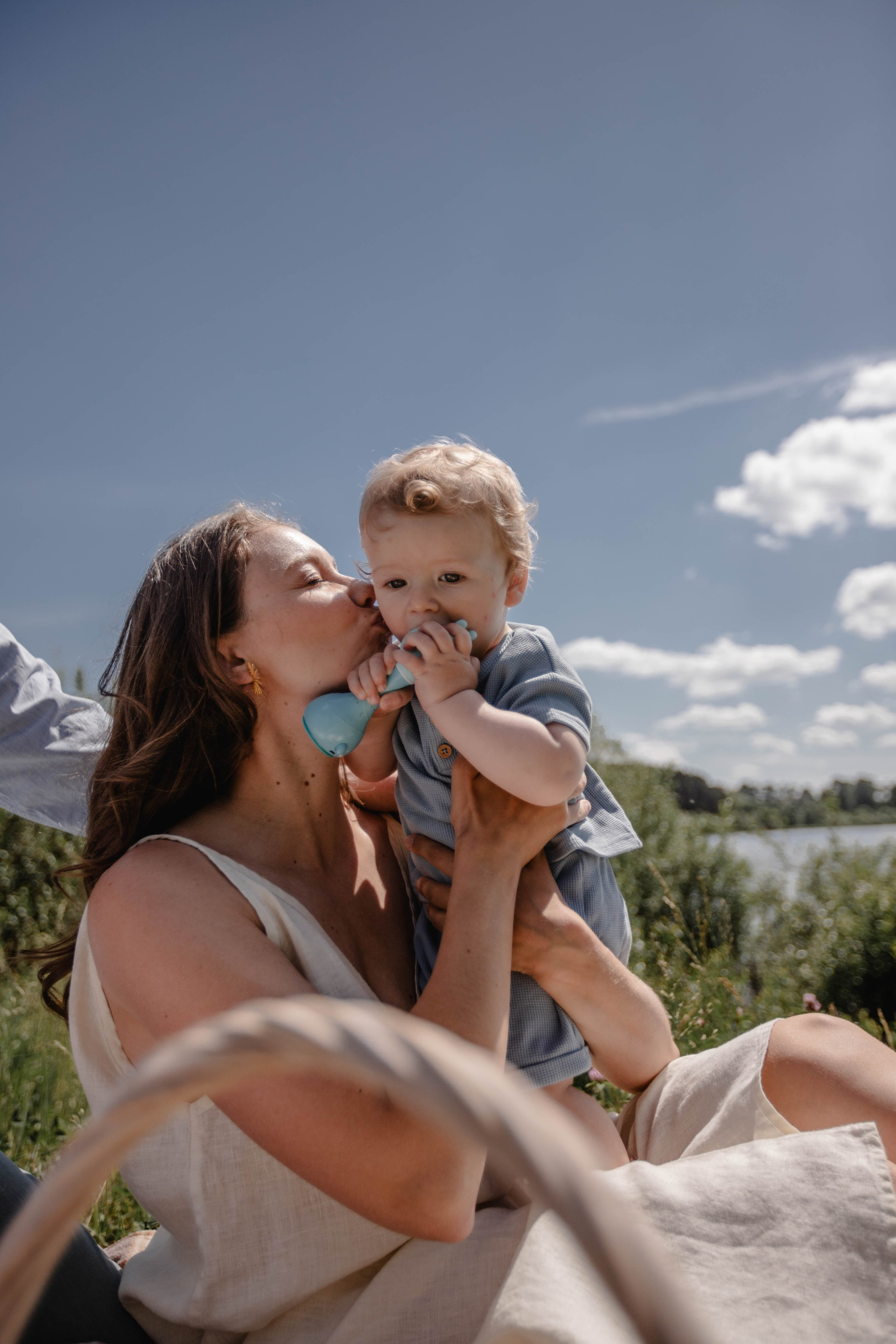 Семейная съёмка у воды