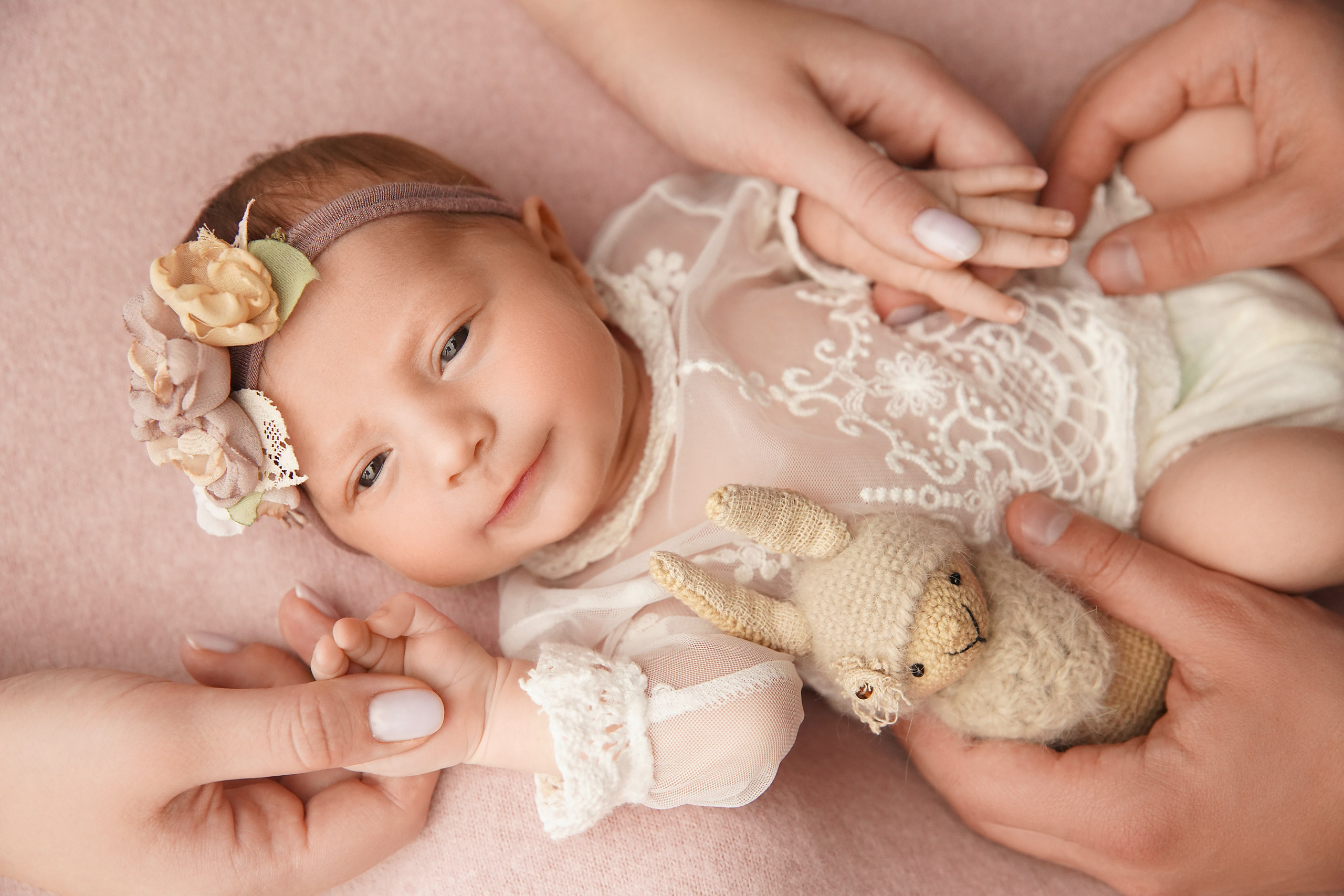 Девочки. Фотограф новорожденных. Семейный и детский фотограф в городе Сургуте