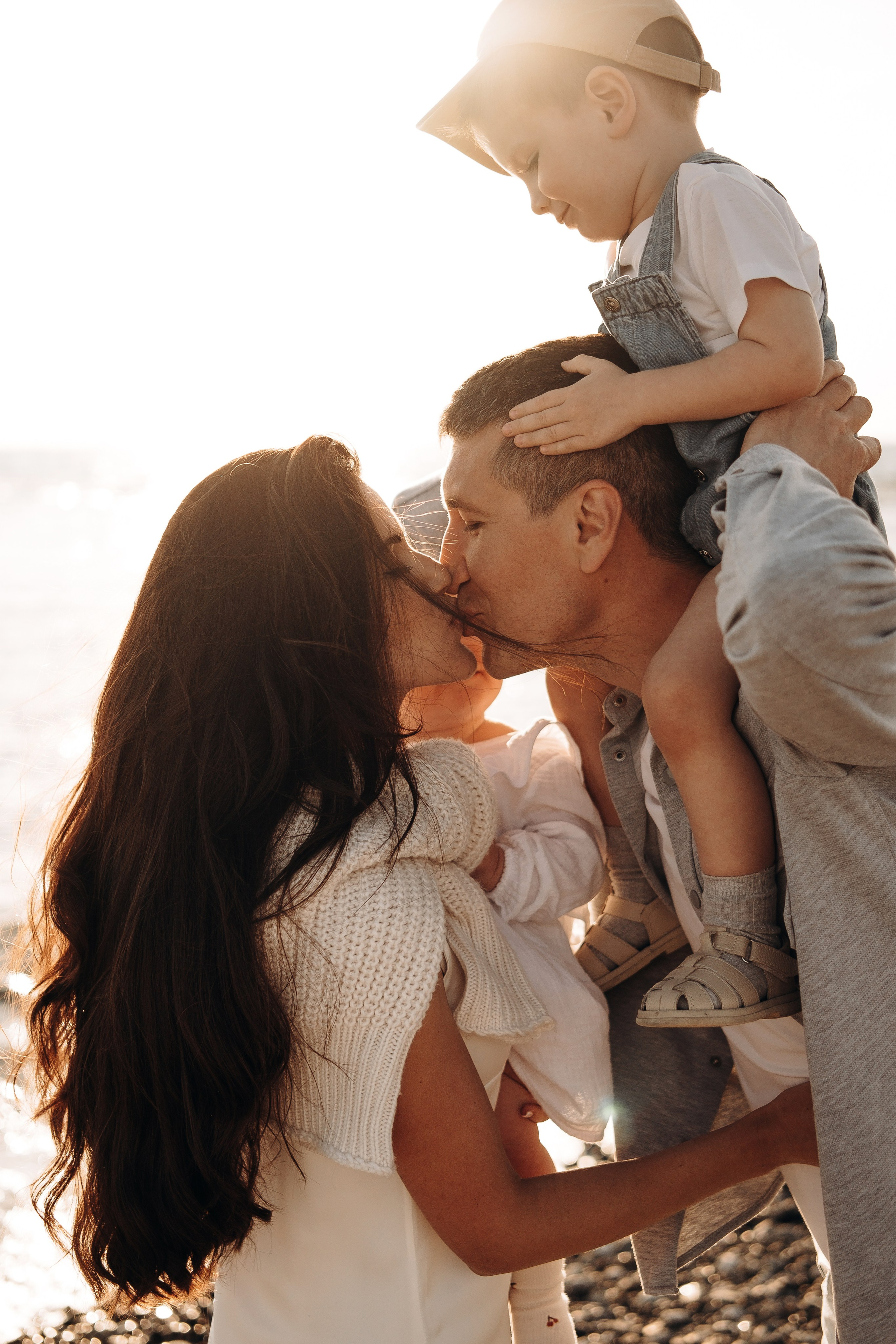 Семейные фотосессии в Сочи, Сириус и на Красной поляне. Семейный, свадебный фотограф Сочи, Адлер, Красная поляна