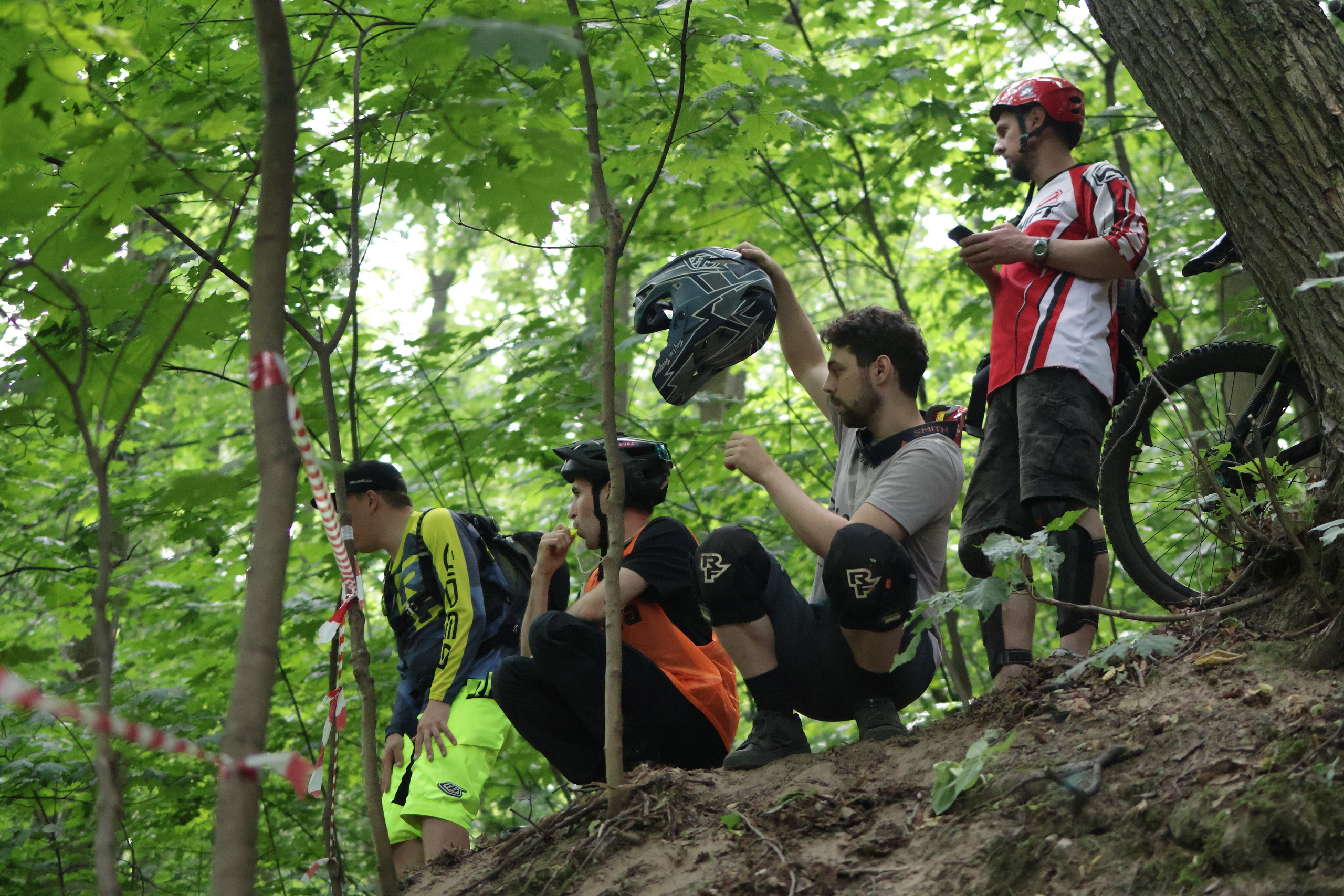 Мини DH в Филпарке. Спортивный и репортажный фотограф Ермакова Светлана