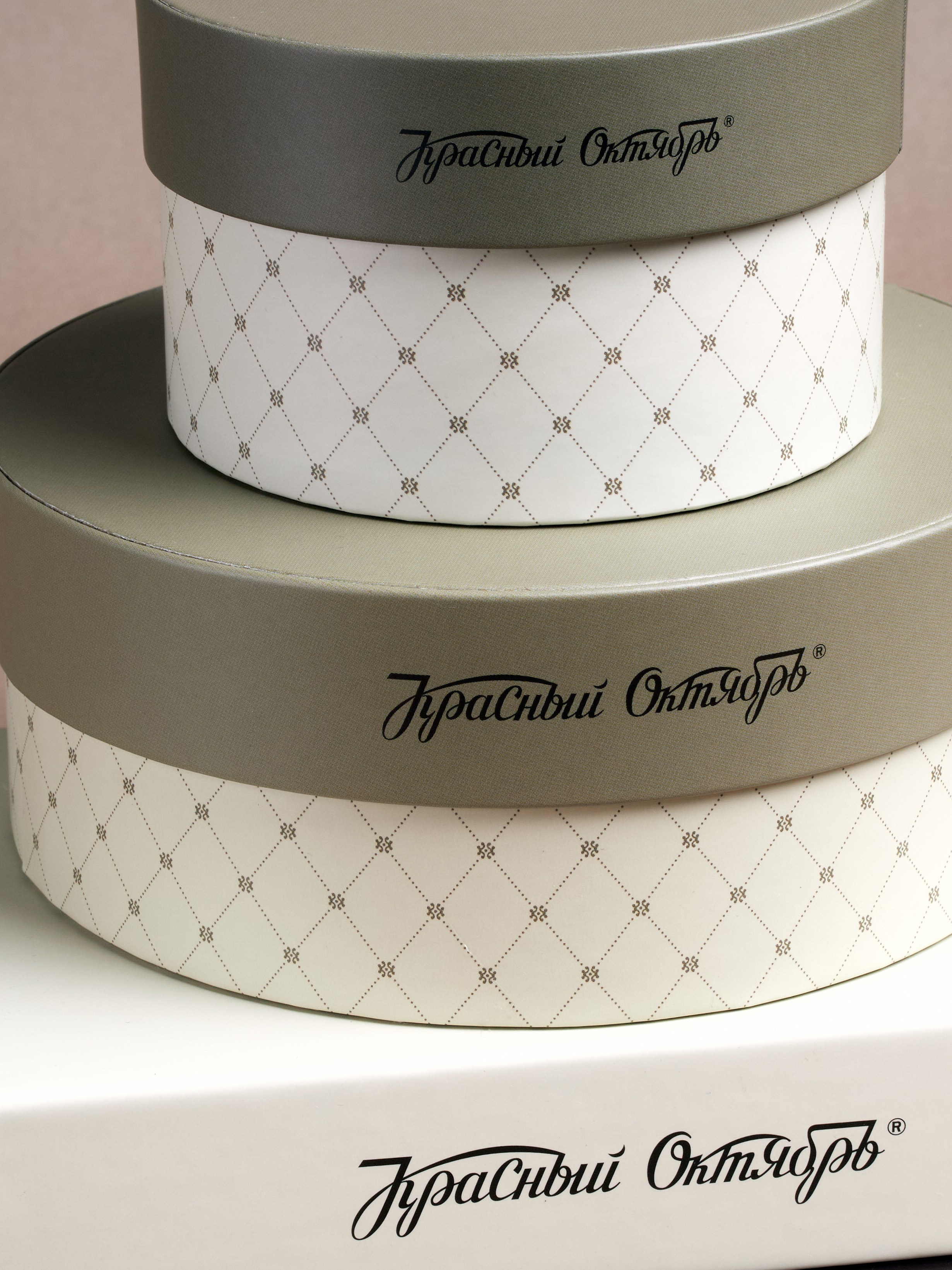 Съёмка для производства премиум-упаковки «Эстетис» — Полина Юрина, Екатеринбург. Юрина Полина, фотограф из Екатеринбурга