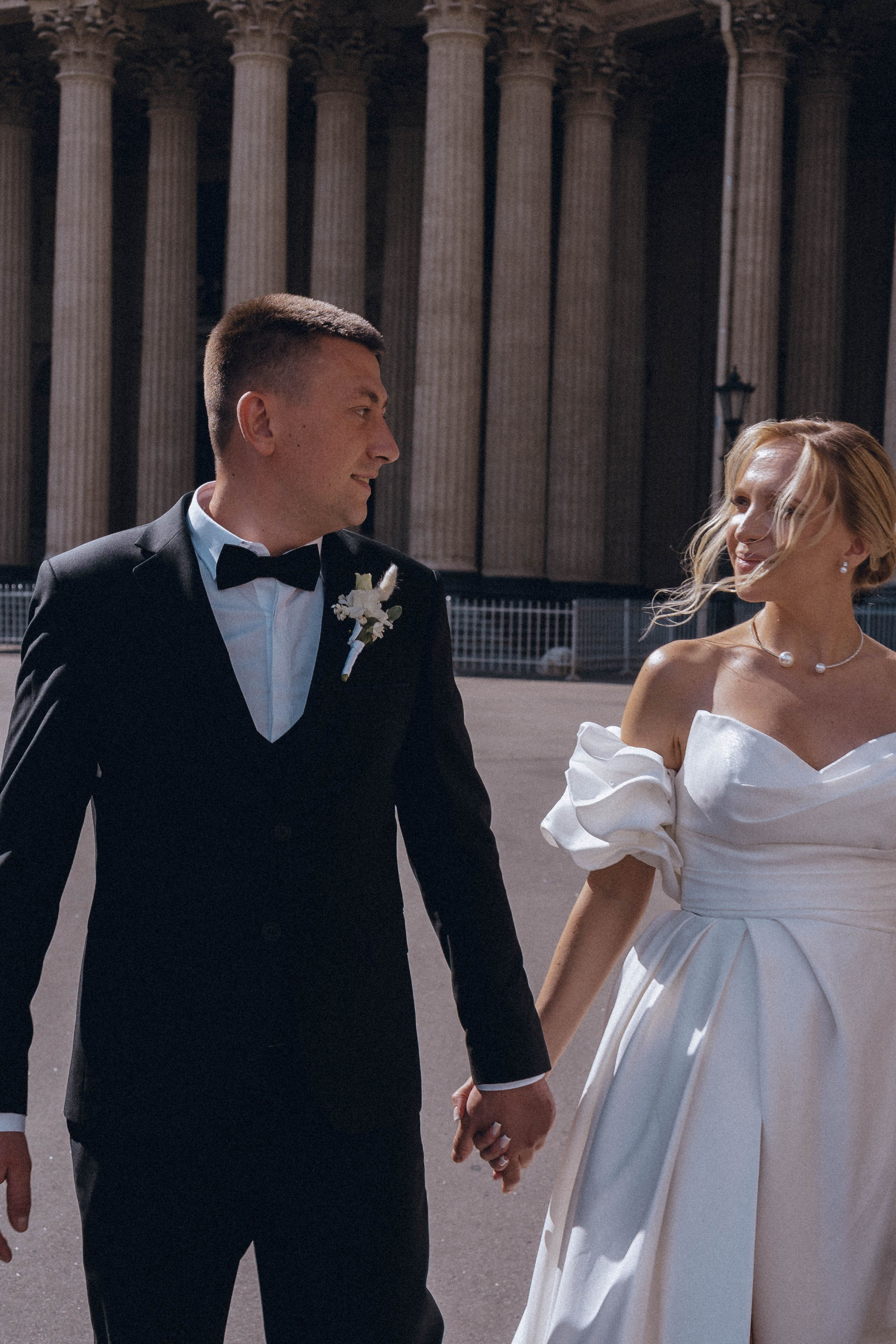 СВАДЕНБНАЯ СЬЕМКА НА КАТЕРЕ ПО КАНАЛАМ САНКТ-ПЕТЕРБУРГА И В АКВАТОРИИ НЕВЫ. Профессиональный фотограф, Санкт-Петербург — Виктория Богомолова