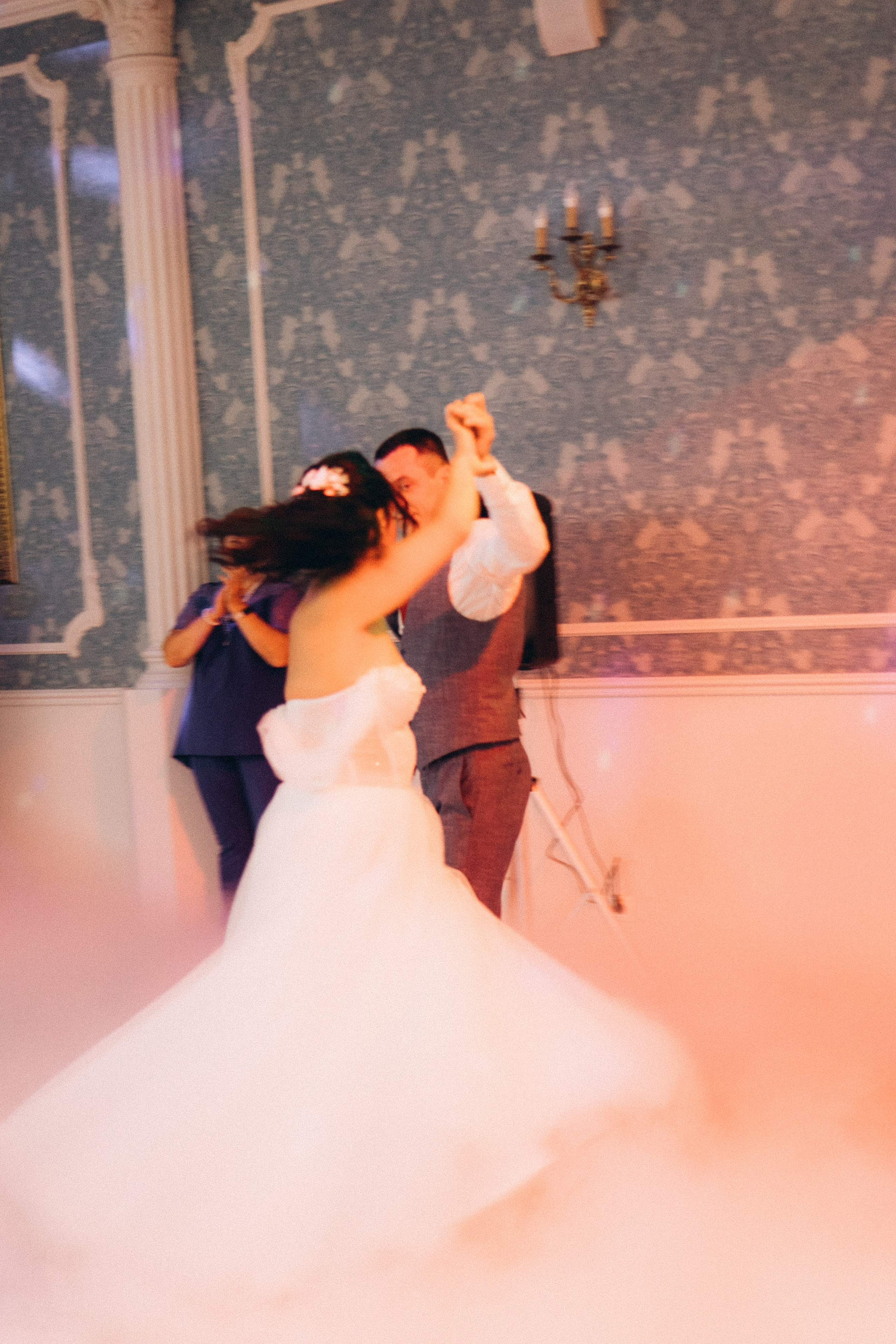 ТАНЕЦ ЖЕНИХА И НЕВЕСТЫ. Профессиональный фотограф, Санкт-Петербург — Виктория Богомолова