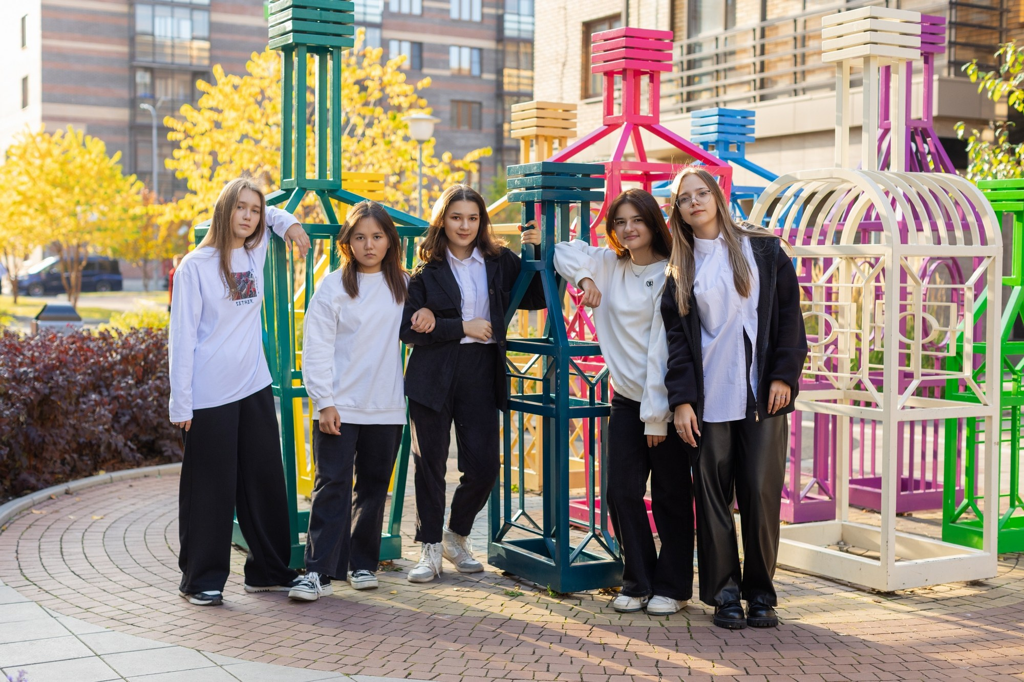 Осенняя съёмка на Южном берегу. 34 школа 9в. СИГМА | Студия выпускных альбомов Красноярск