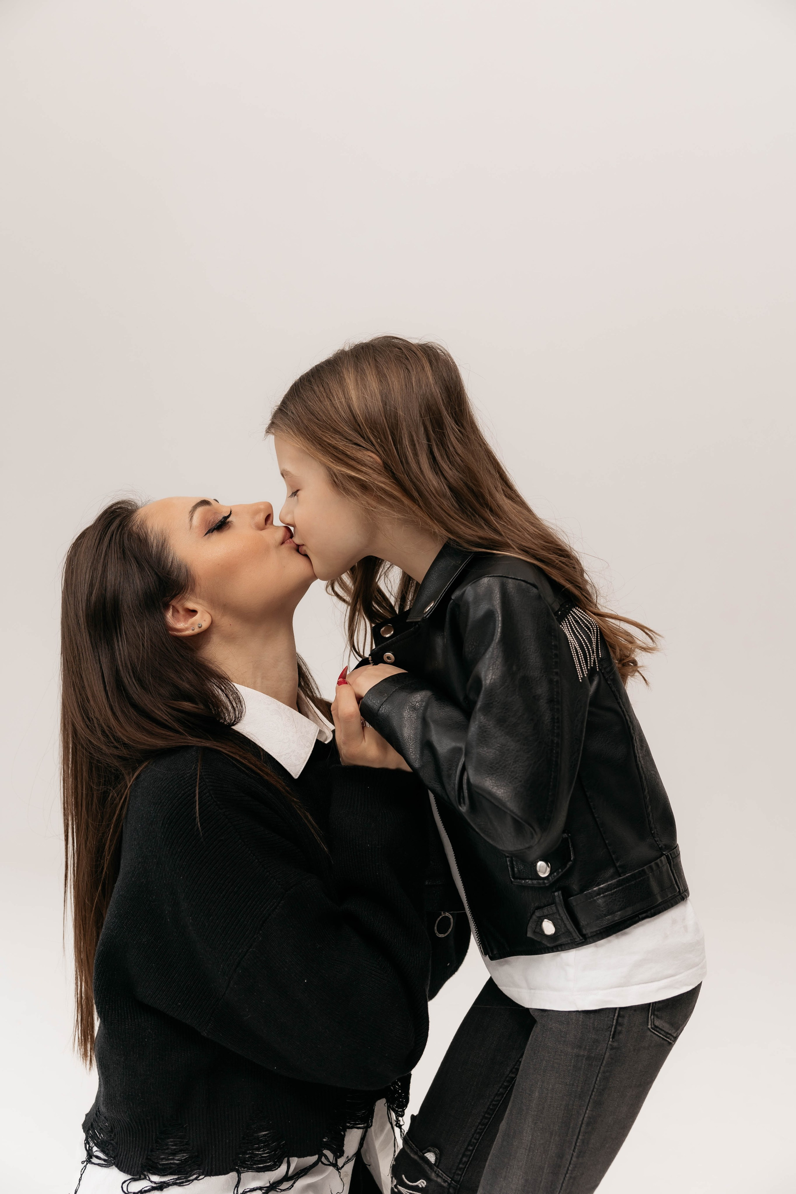 Алена, Луша и Дуня, 2024 г. Персональный фотограф Катерина Литвинова