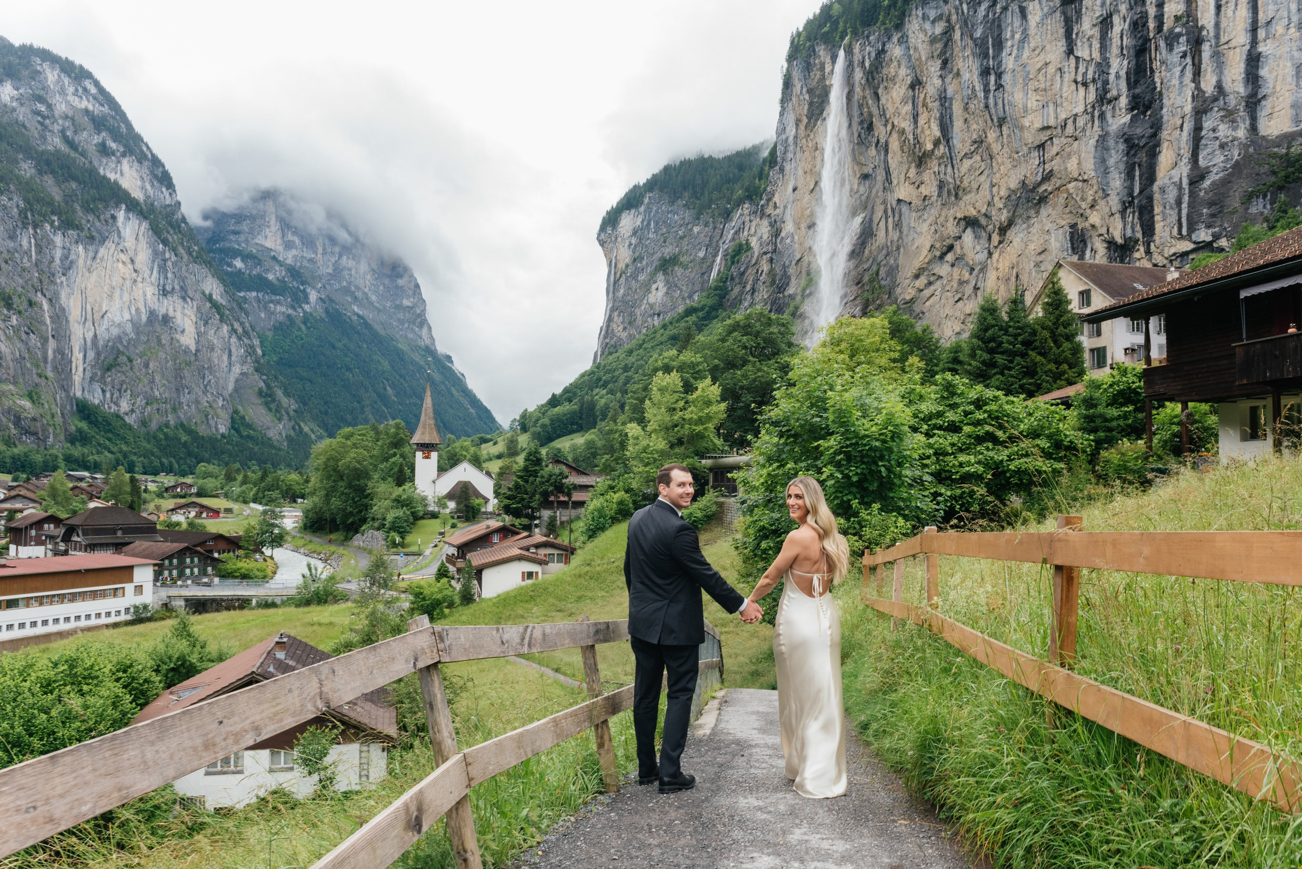 Mary & Danny (Lautebrunnen, Suisse). Photographe en Suisse et en Europe Anna Alekseenko