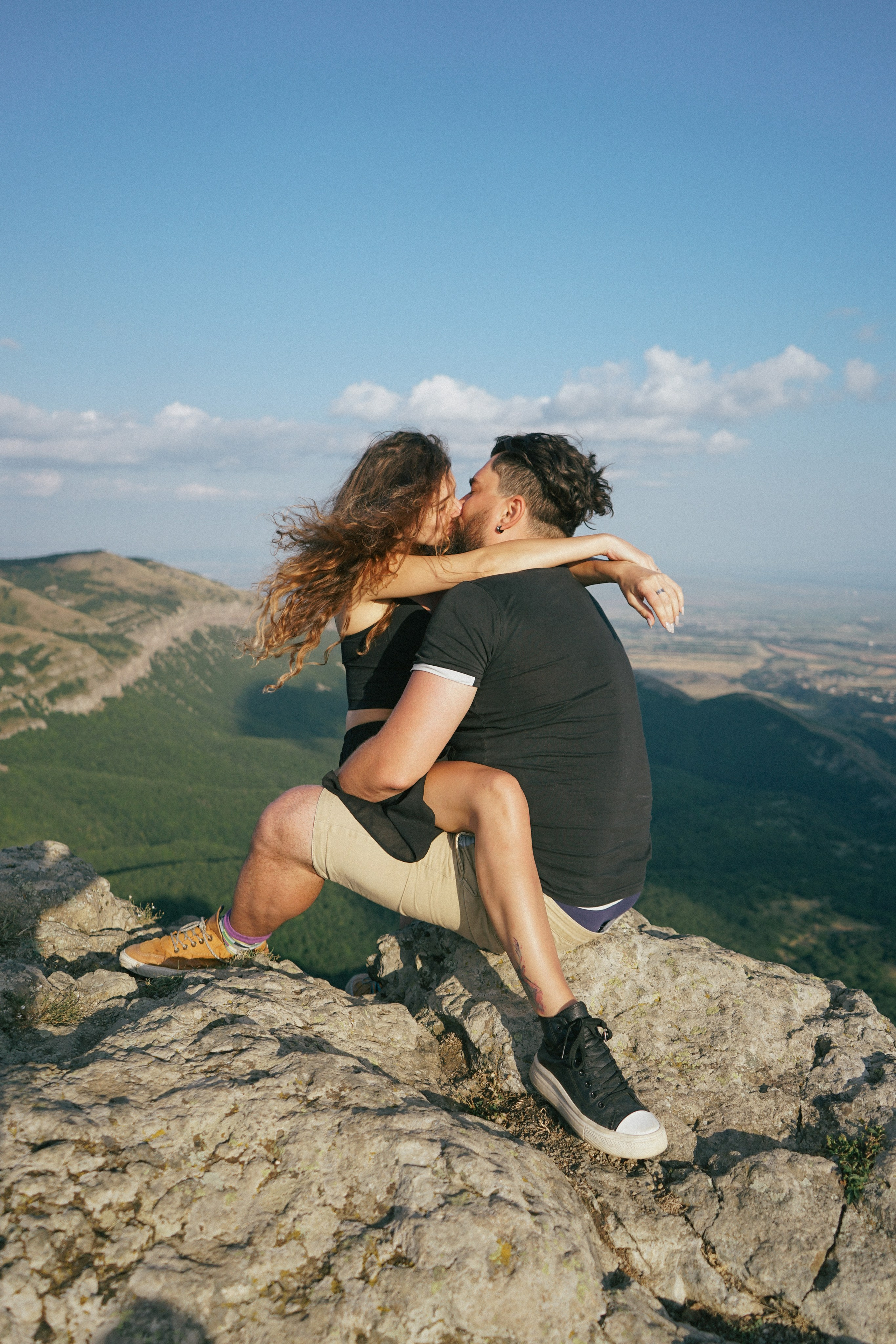 Love story photographer in Georgia. Photographer in Georgia UAE Russia Nekit Fox