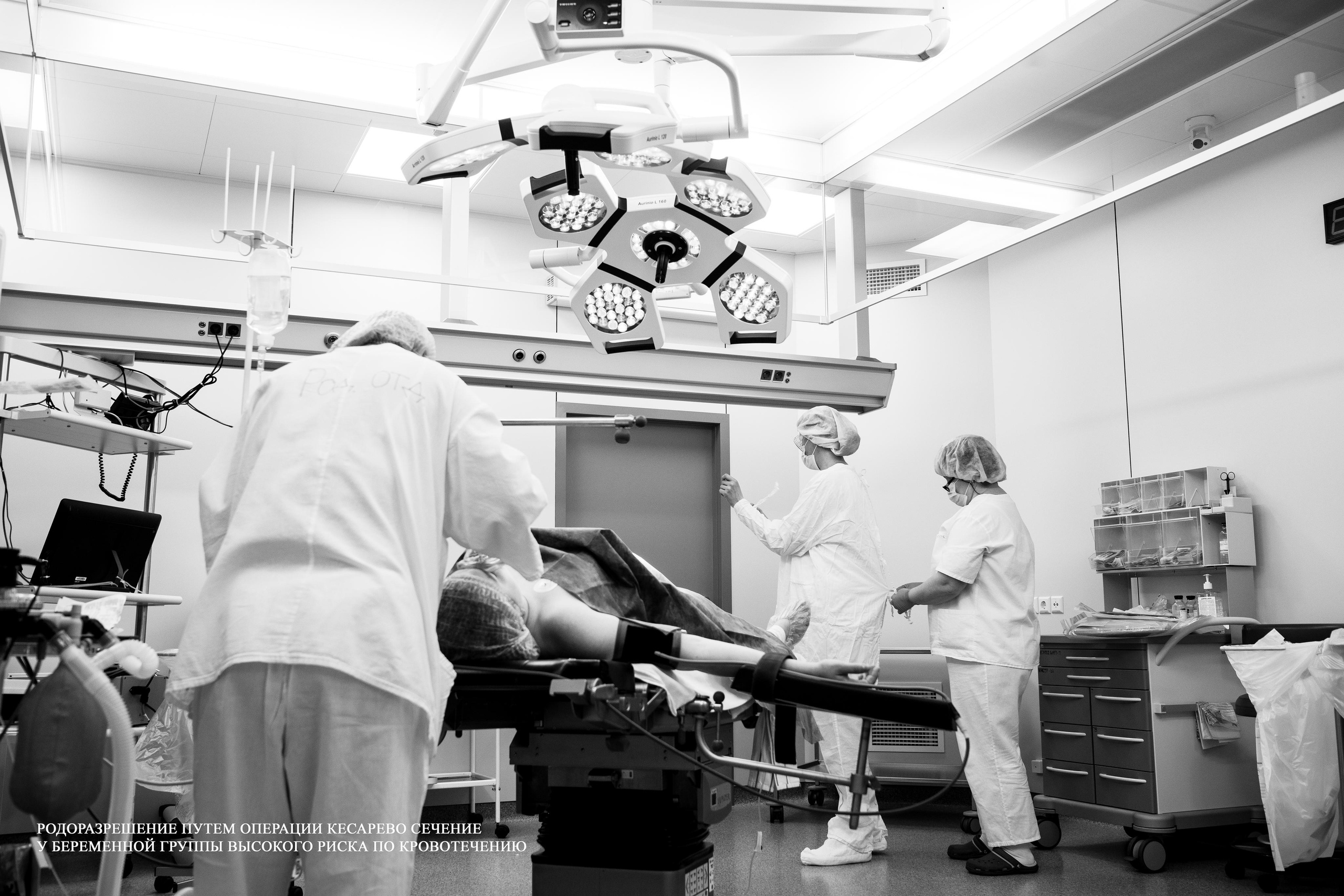 Фотовыставка. Светя другим, сгораю сам. Фотограф в жанре Ню. Татьяна Хасанович. Красноярск