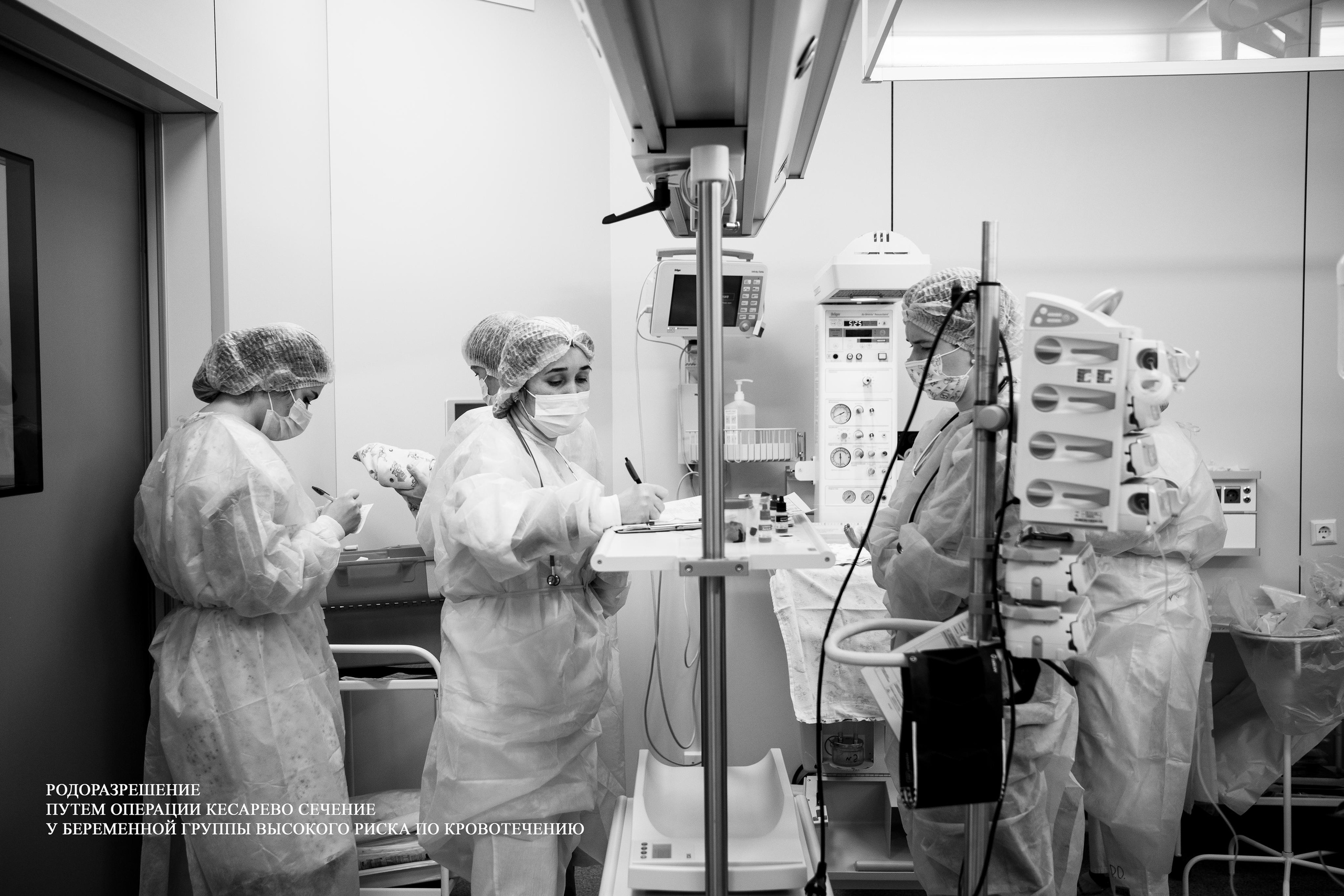 Фотовыставка. Светя другим, сгораю сам. Фотограф в жанре Ню. Татьяна Хасанович. Красноярск