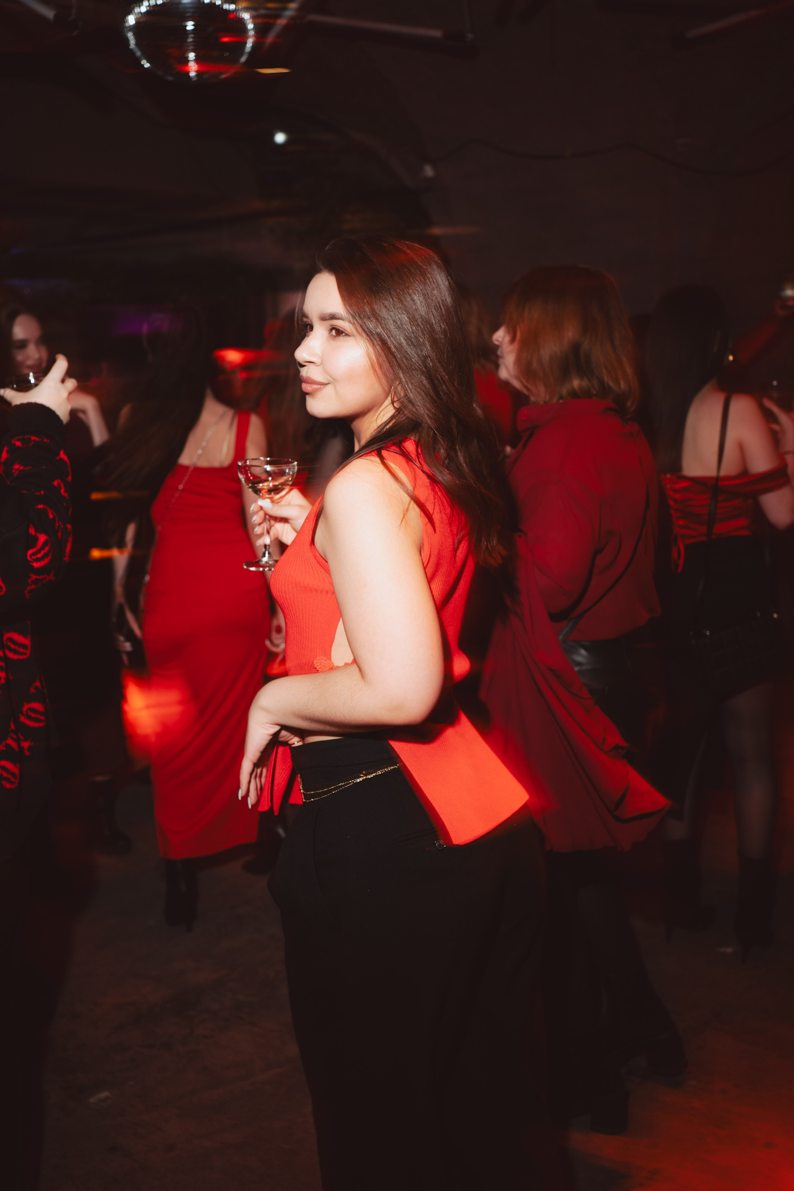 SO STRIP // Woman's moment. Репортажный фотограф в Казани Виктория Трунова