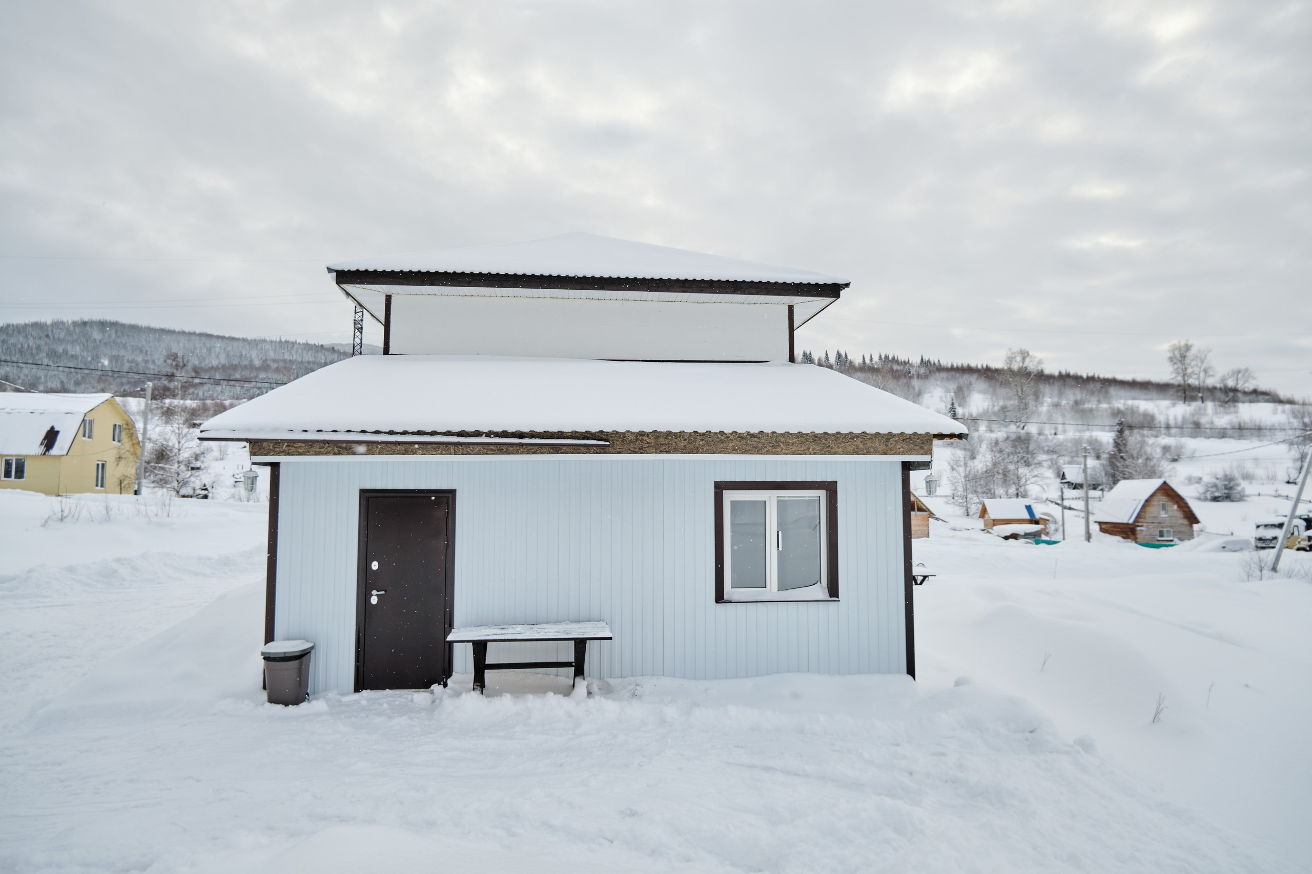 Цветочная 12. Свадебный и семейный фотограф в Новокузнецке Иван Иванов