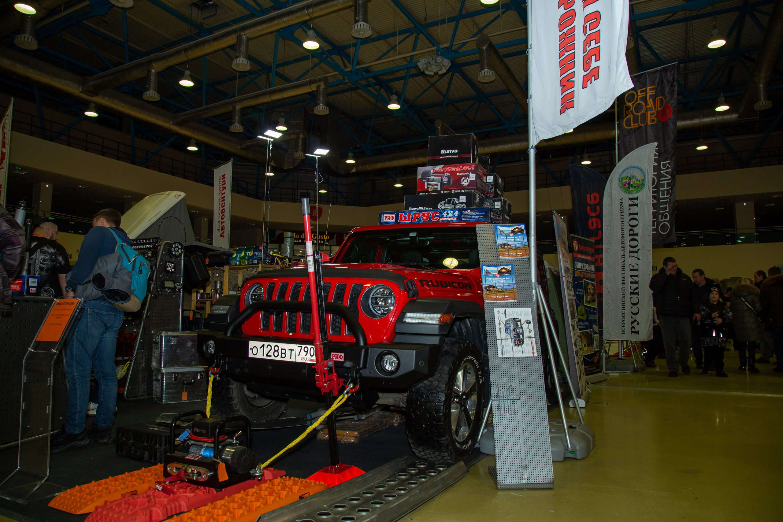 Фотопрогулка по выставке Поехали 2022. «Студия DRONAVT`s» — видеосъёмка и фотография г. Москва