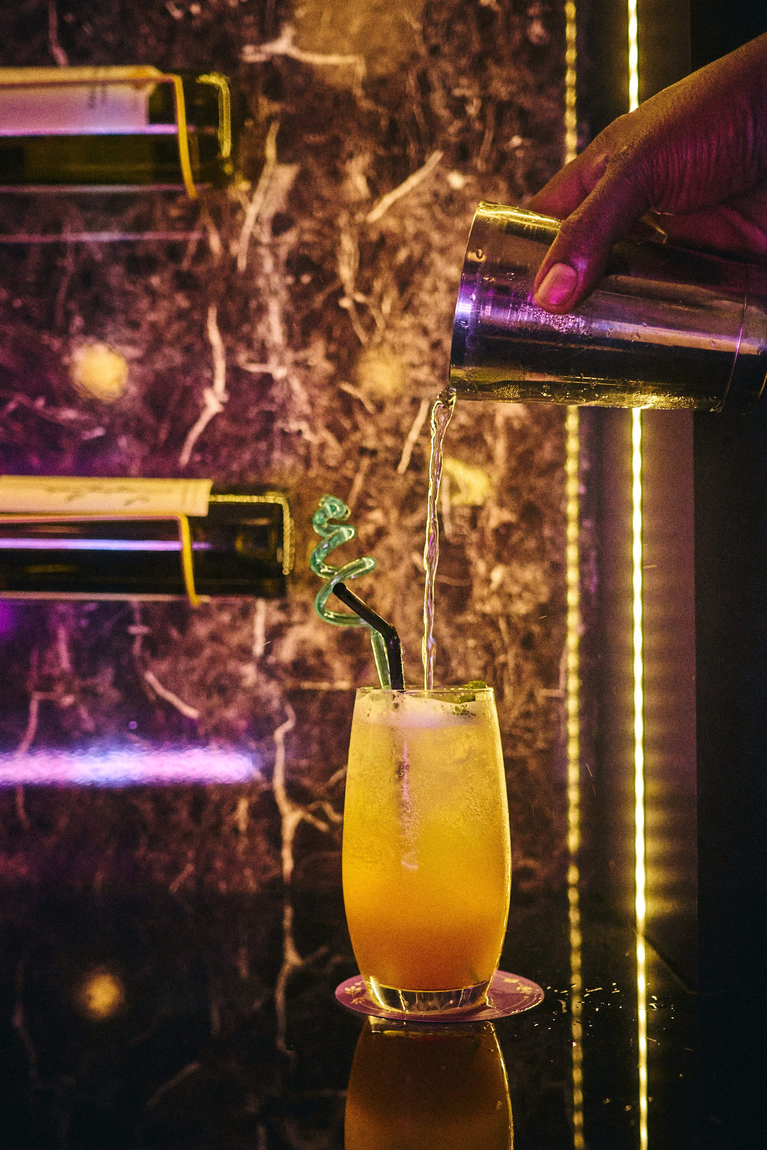 Lavender Mansion. See the moment and catche. commercial and reportage