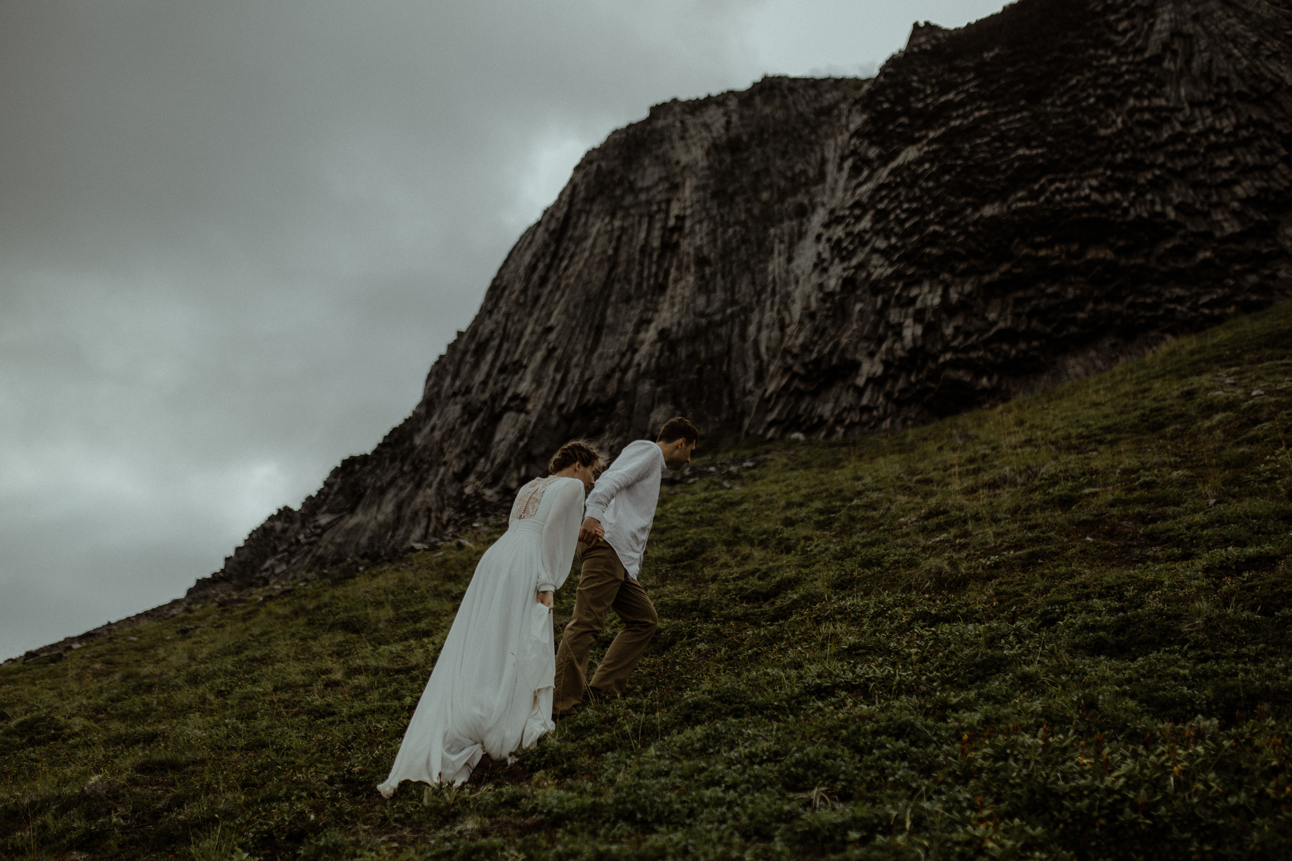 Кальдера Горелый. Свадебное фото и видео на Камчатке. Туристические маршруты