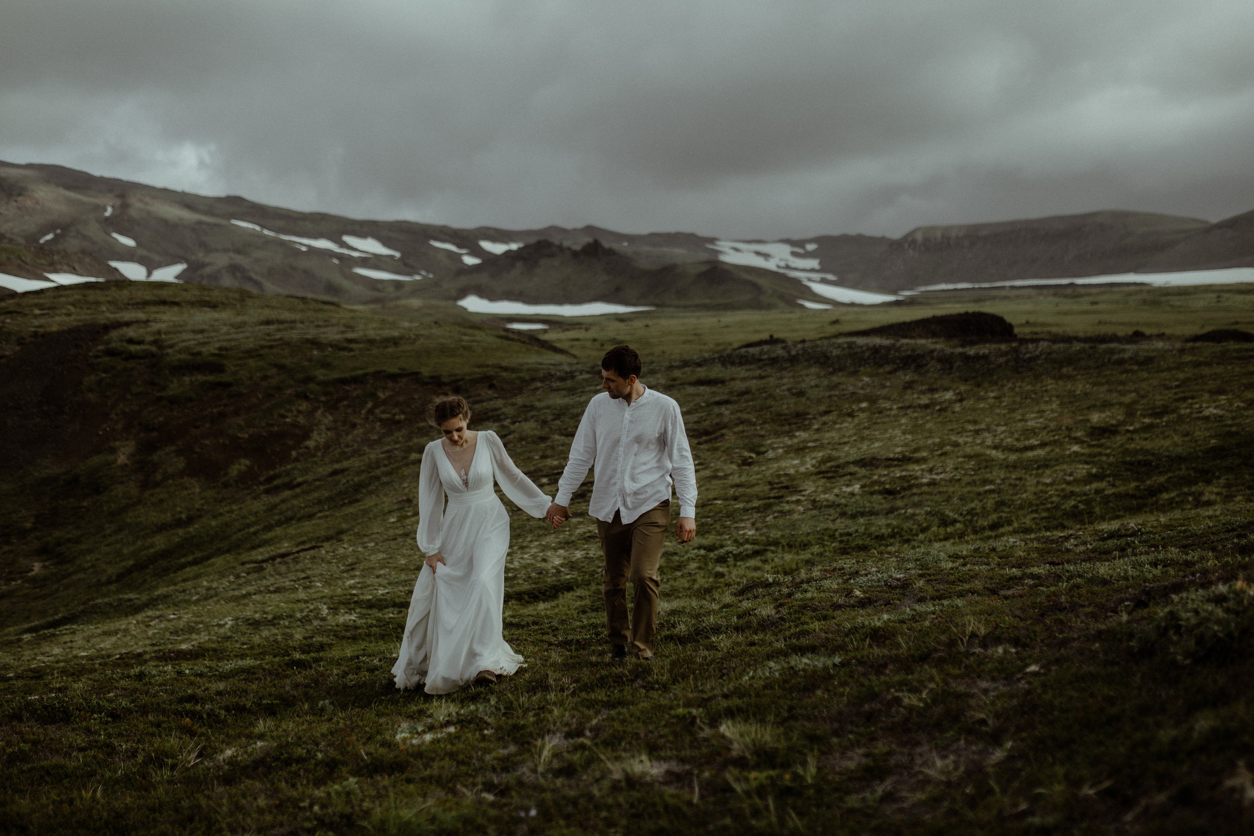 Кальдера Горелый. Свадебное фото и видео на Камчатке. Туристические маршруты