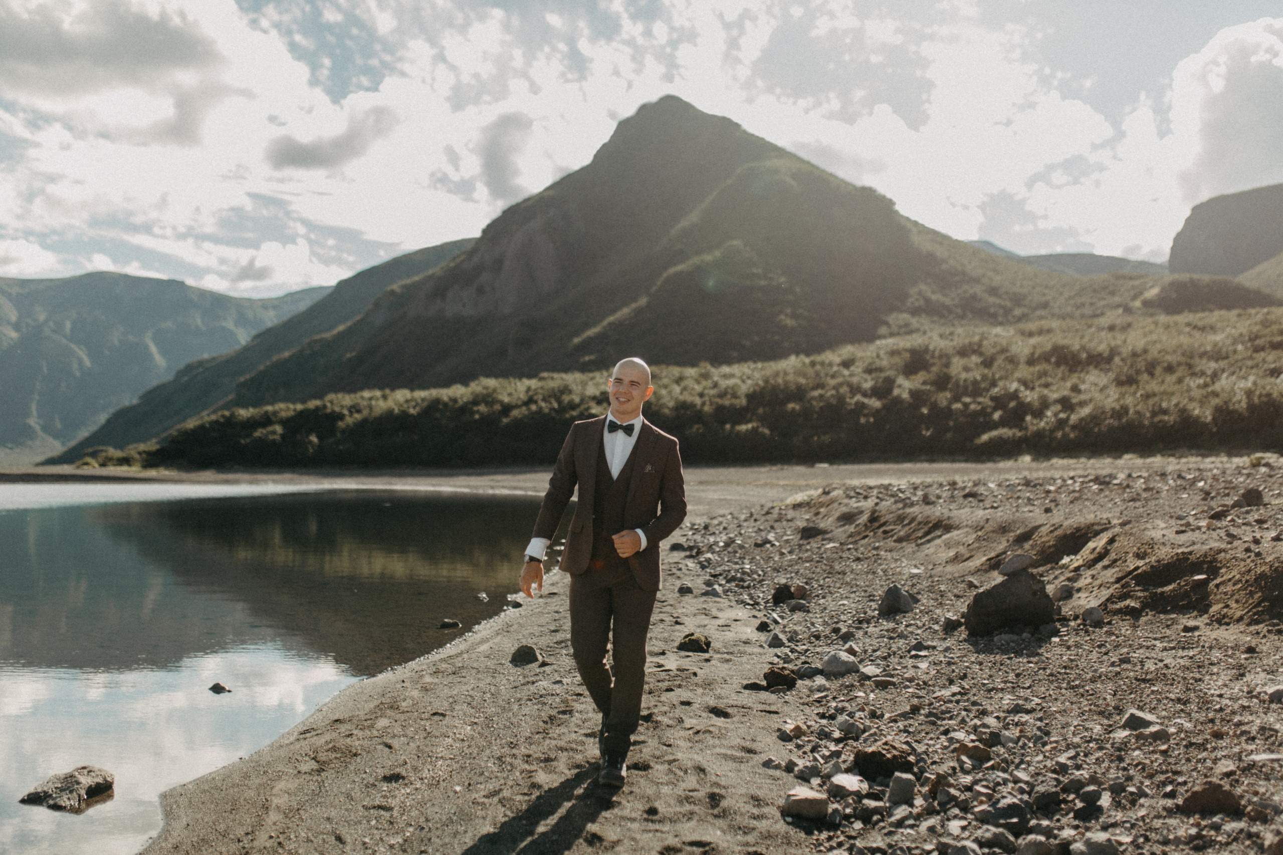 Вулкан Ксудач. Свадьба Богдана и Лизы. Свадебное фото и видео на Камчатке. Туристические маршруты