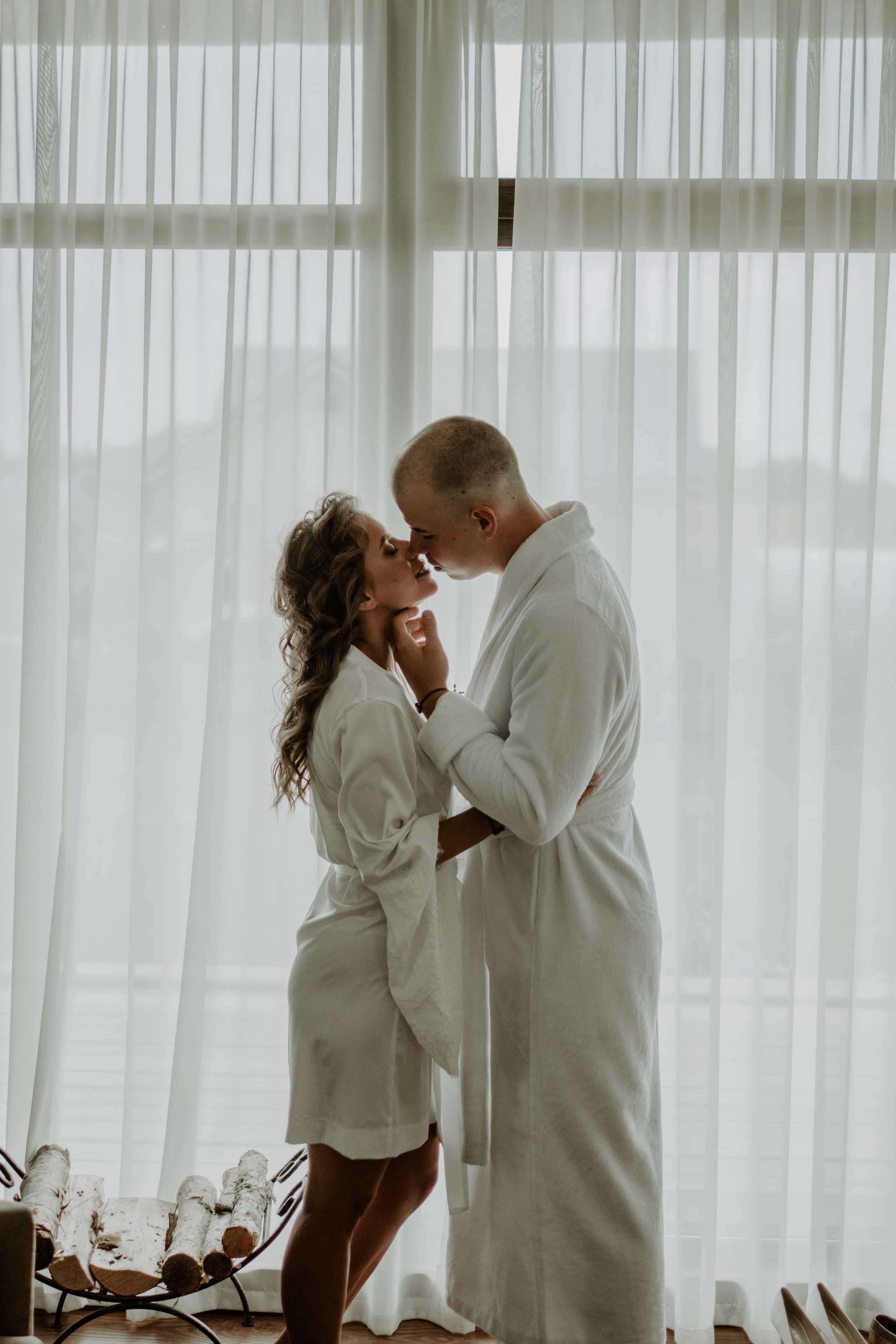 Вулкан Ксудач. Свадьба Богдана и Лизы. Свадебное фото и видео на Камчатке. Туристические маршруты