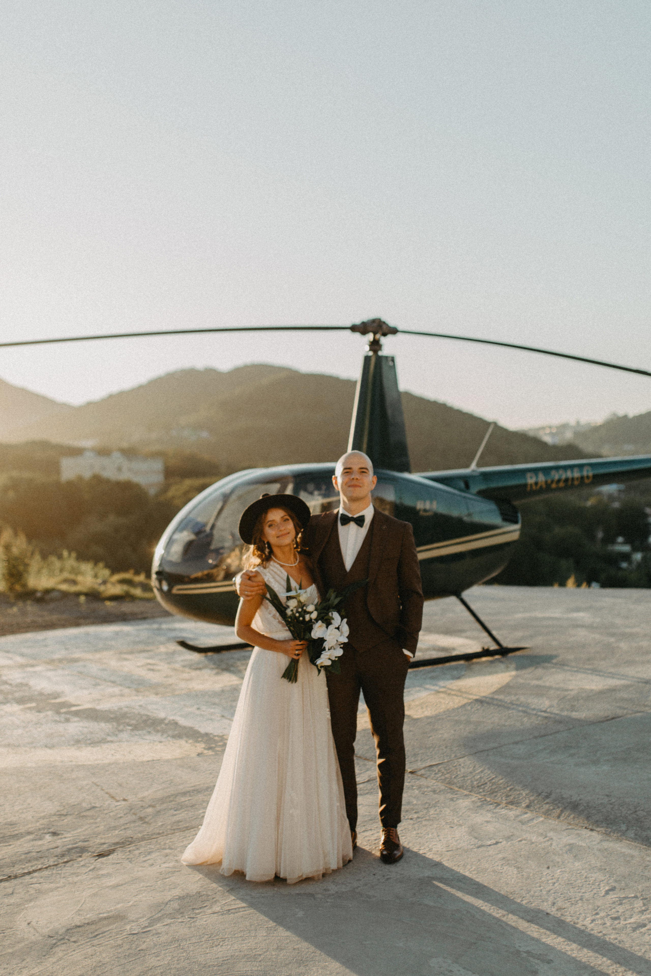 Вулкан Ксудач. Свадьба Богдана и Лизы. Свадебное фото и видео на Камчатке. Туристические маршруты