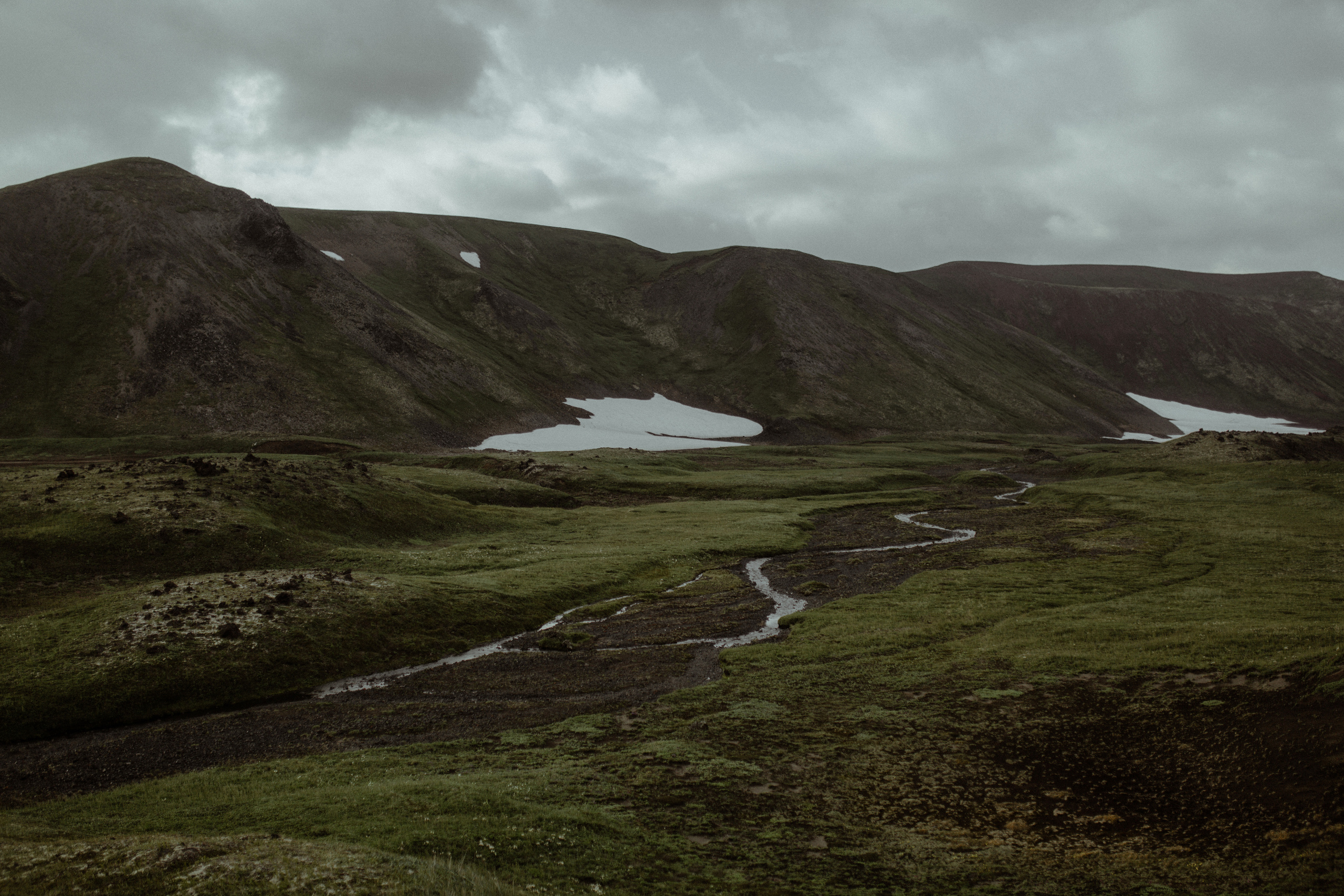 Кальдера Горелый. Свадебное фото и видео на Камчатке. Туристические маршруты