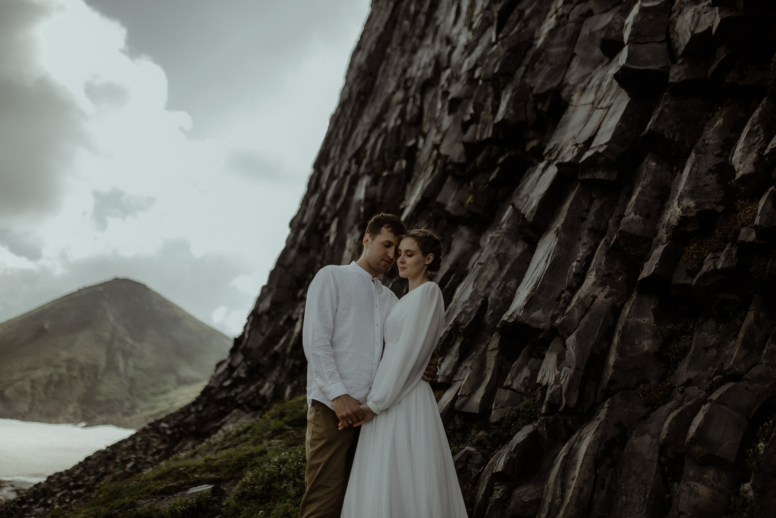 Кальдера Горелый. Свадебное фото и видео на Камчатке. Туристические маршруты