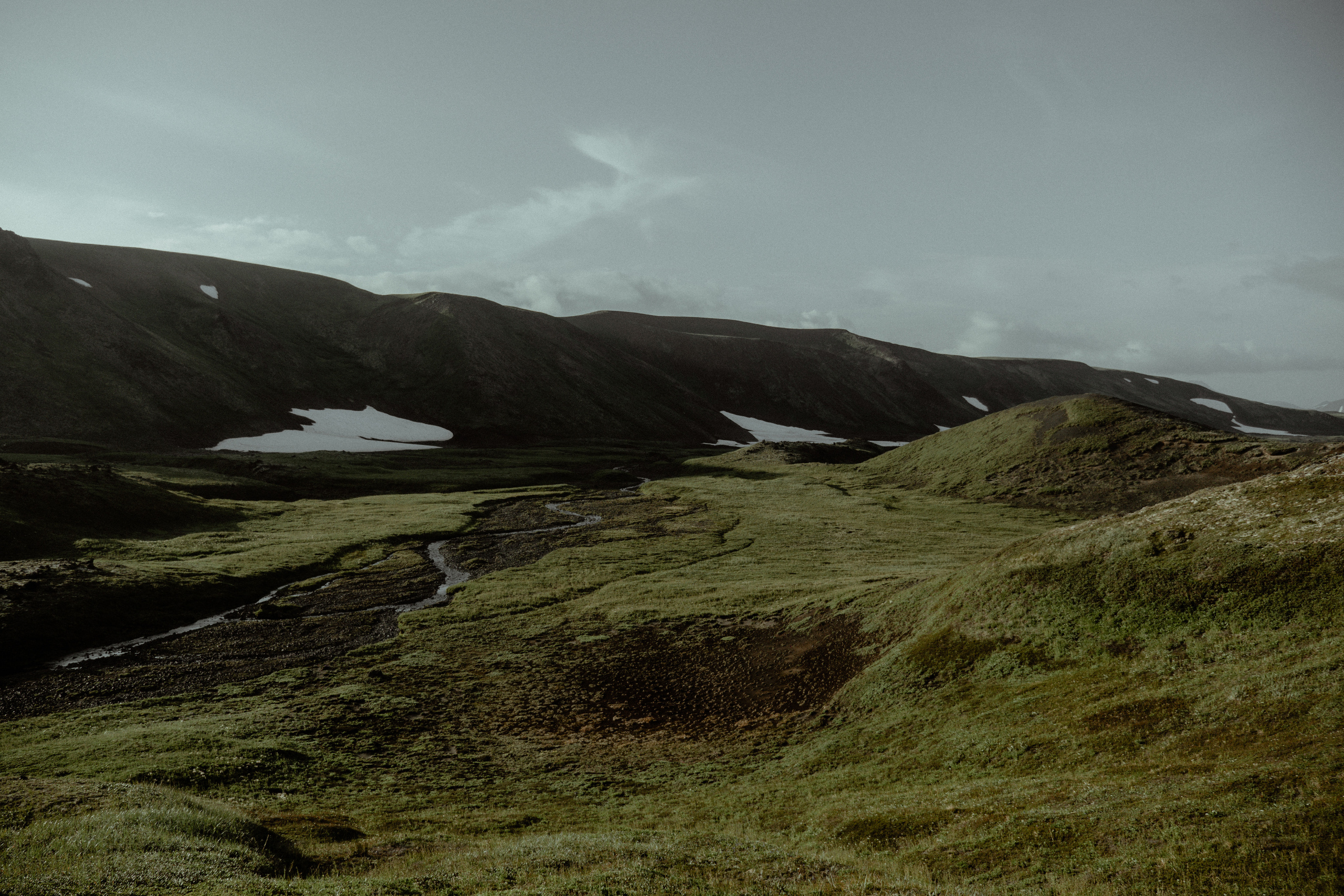 Кальдера Горелый. Свадебное фото и видео на Камчатке. Туристические маршруты