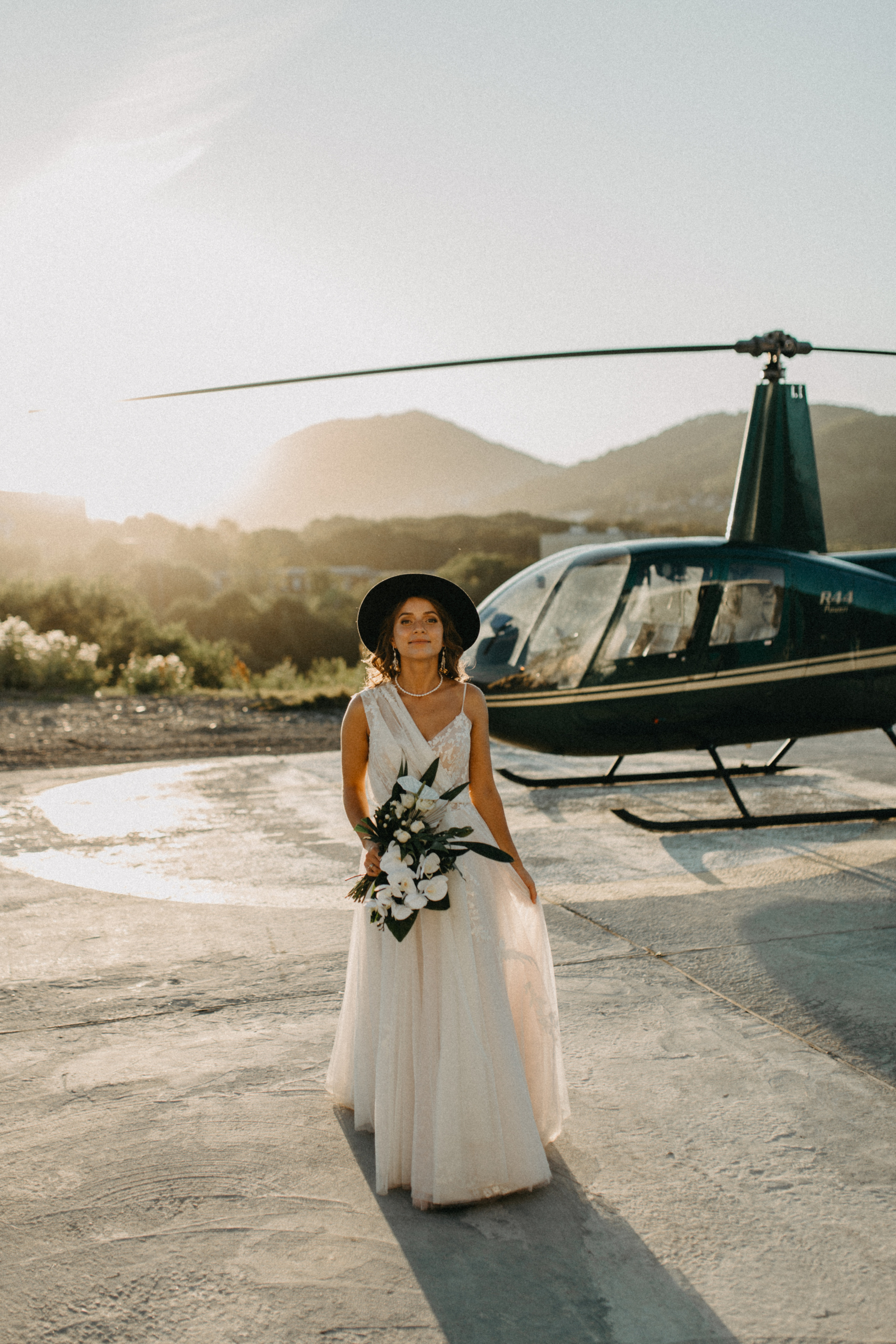 Вулкан Ксудач. Свадьба Богдана и Лизы. Свадебное фото и видео на Камчатке. Туристические маршруты