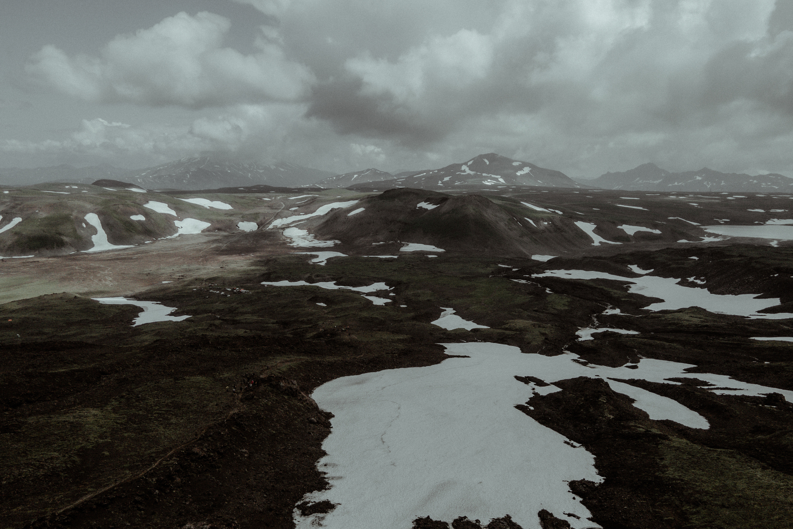 Кальдера Горелый. Свадебное фото и видео на Камчатке. Туристические маршруты