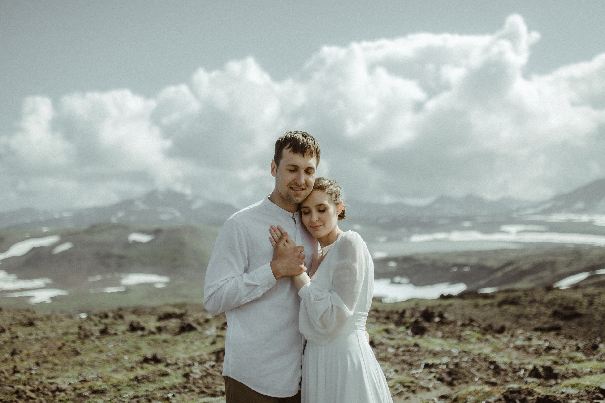 Кальдера Горелый. Свадебное фото и видео на Камчатке. Туристические маршруты