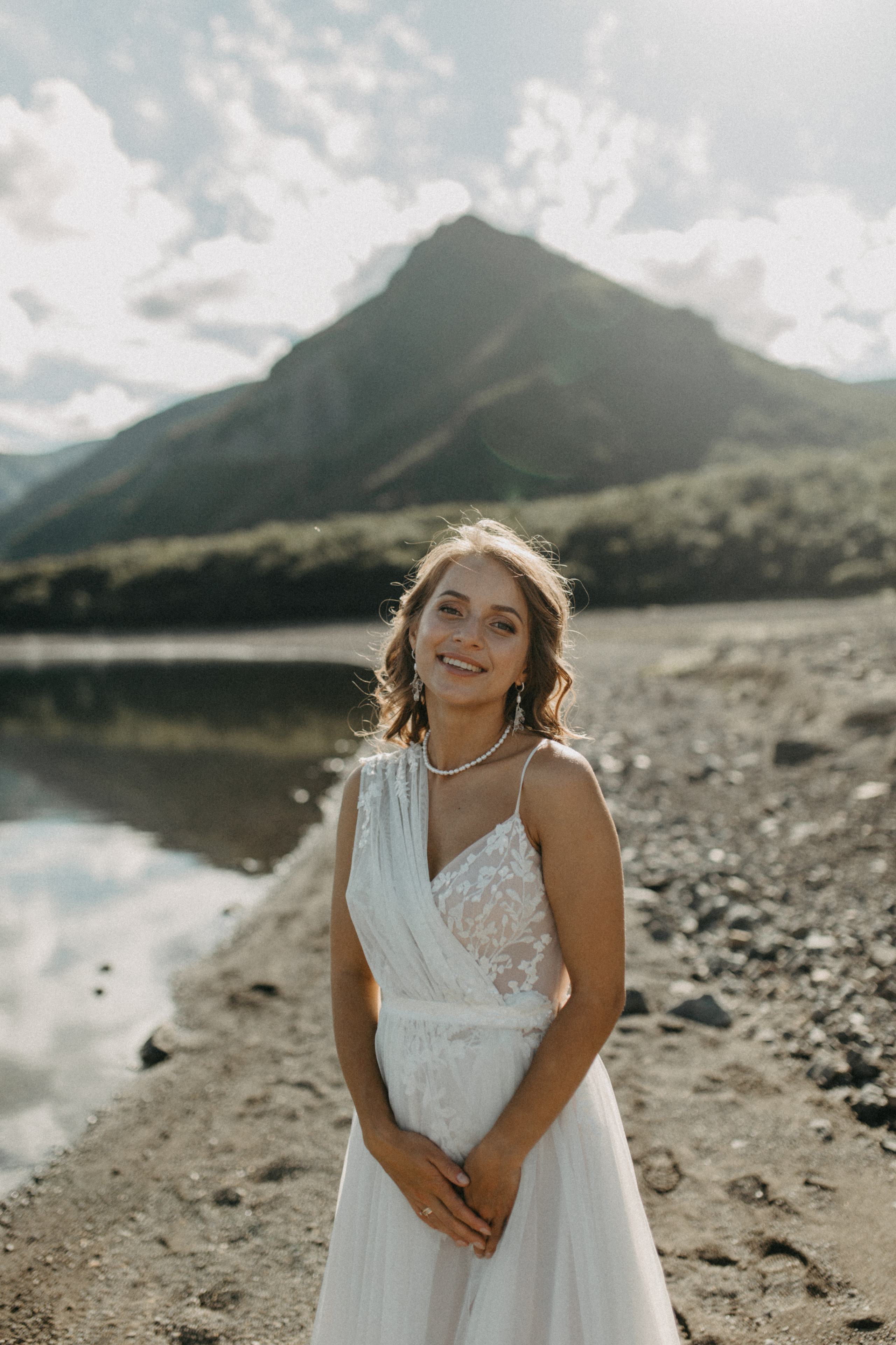 Вулкан Ксудач. Свадьба Богдана и Лизы. Свадебное фото и видео на Камчатке. Туристические маршруты