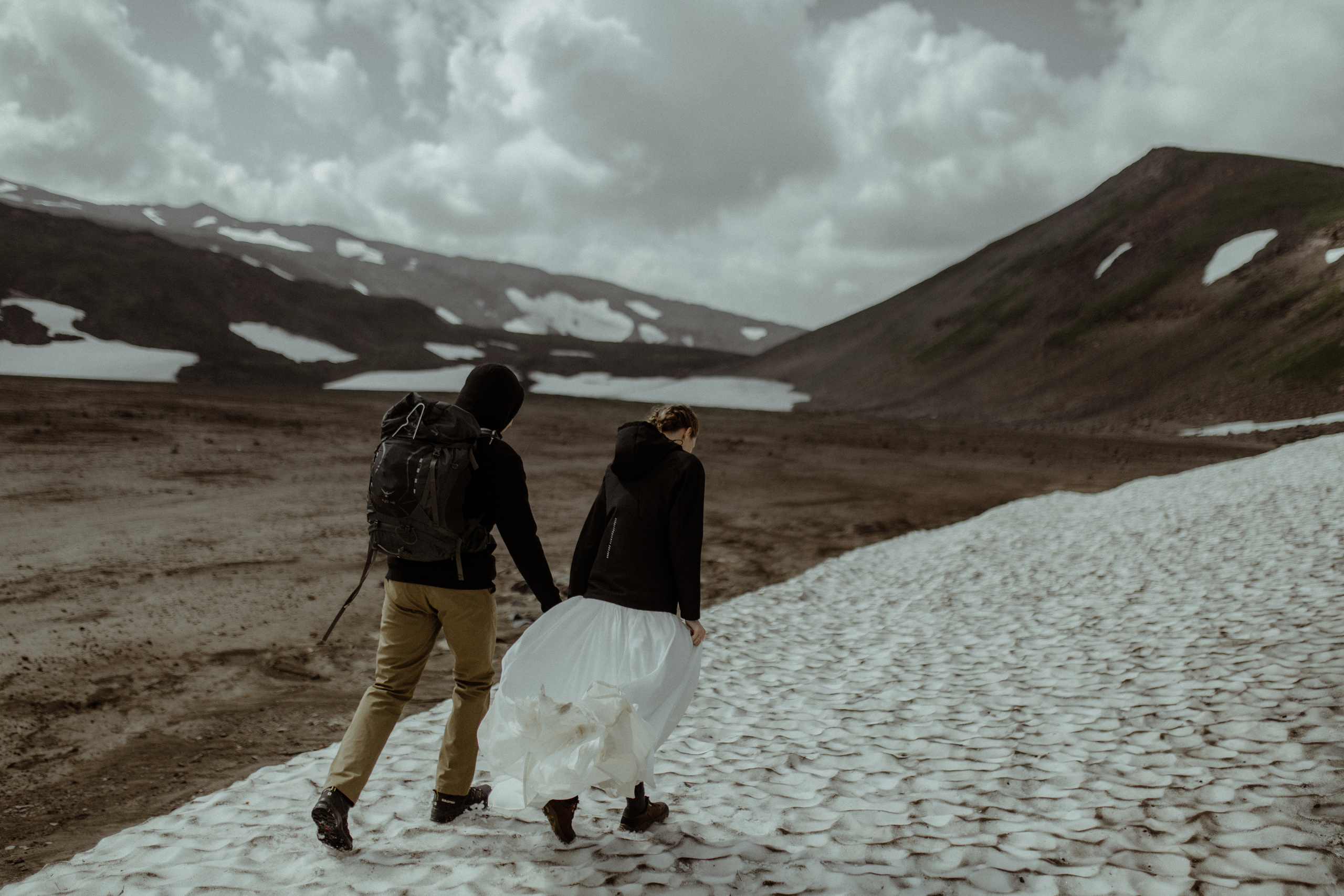 Кальдера Горелый. Свадебное фото и видео на Камчатке. Туристические маршруты