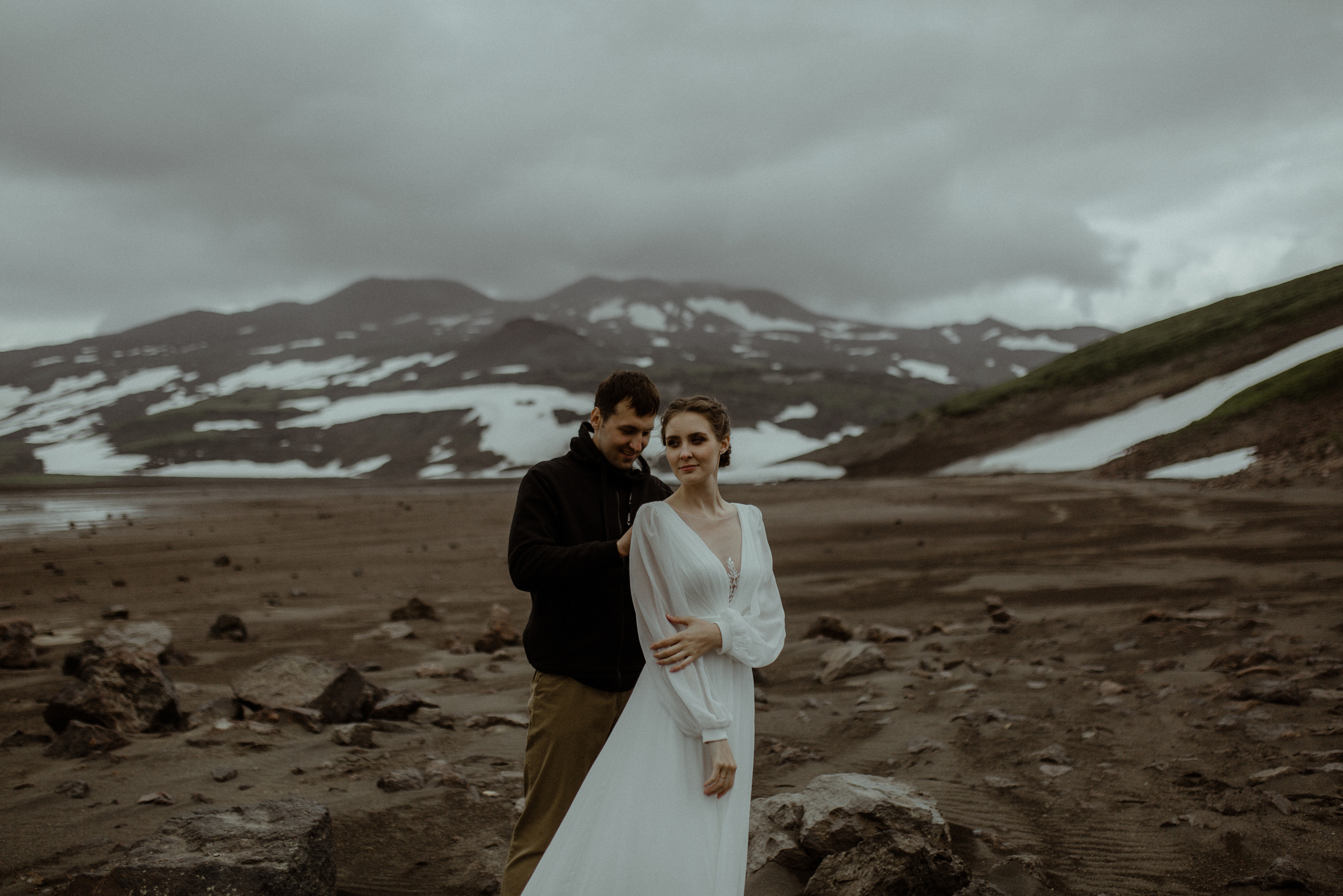 Кальдера Горелый. Свадебное фото и видео на Камчатке. Туристические маршруты