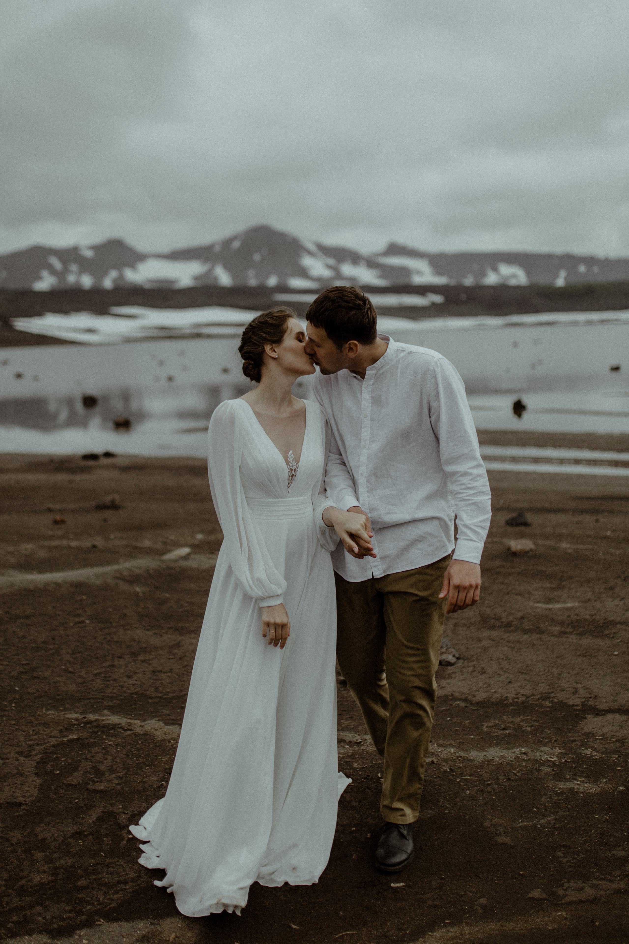 Кальдера Горелый. Свадебное фото и видео на Камчатке. Туристические маршруты