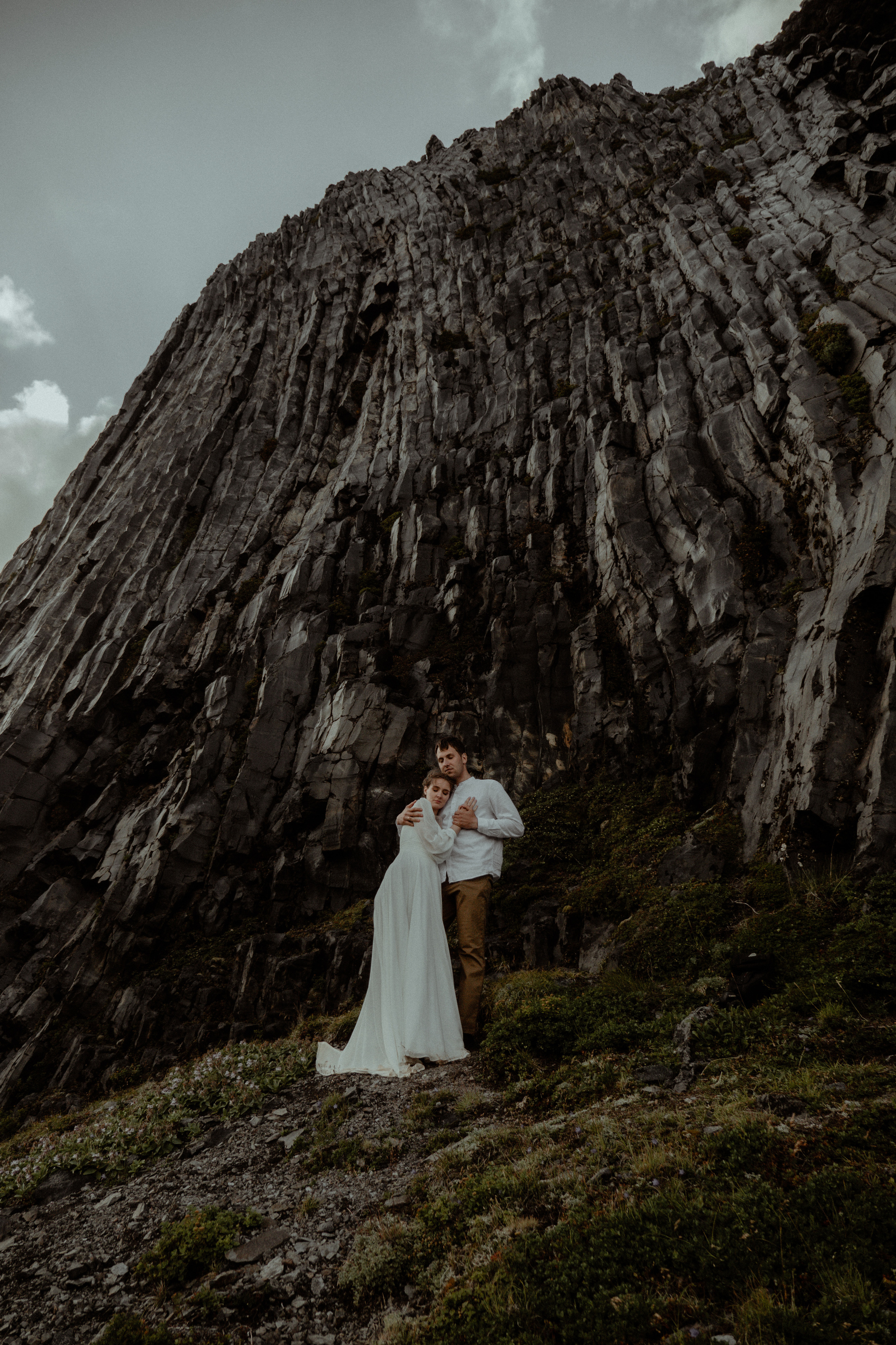 Кальдера Горелый. Свадебное фото и видео на Камчатке. Туристические маршруты