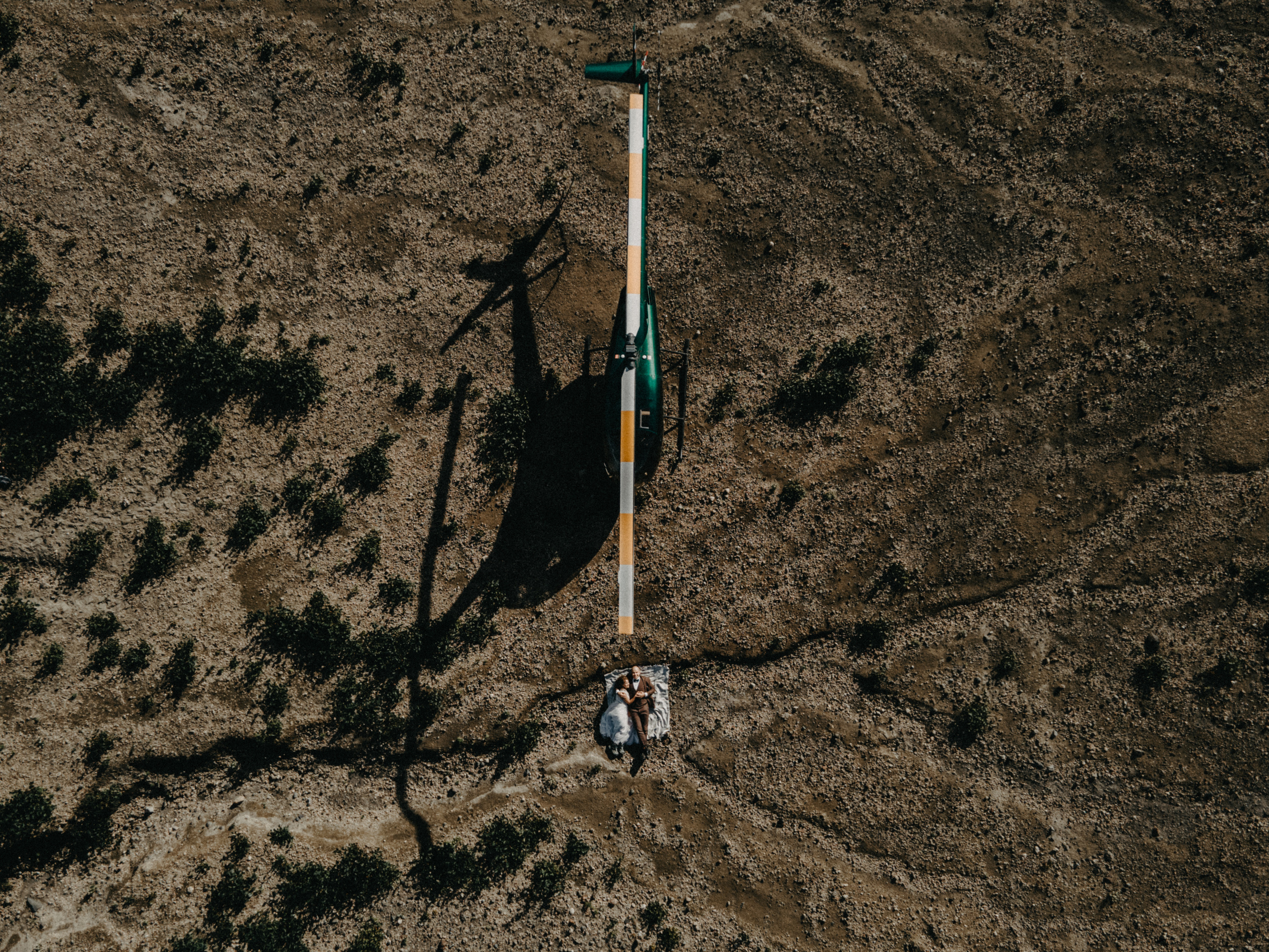 Вулкан Ксудач. Свадьба Богдана и Лизы. Свадебное фото и видео на Камчатке. Туристические маршруты