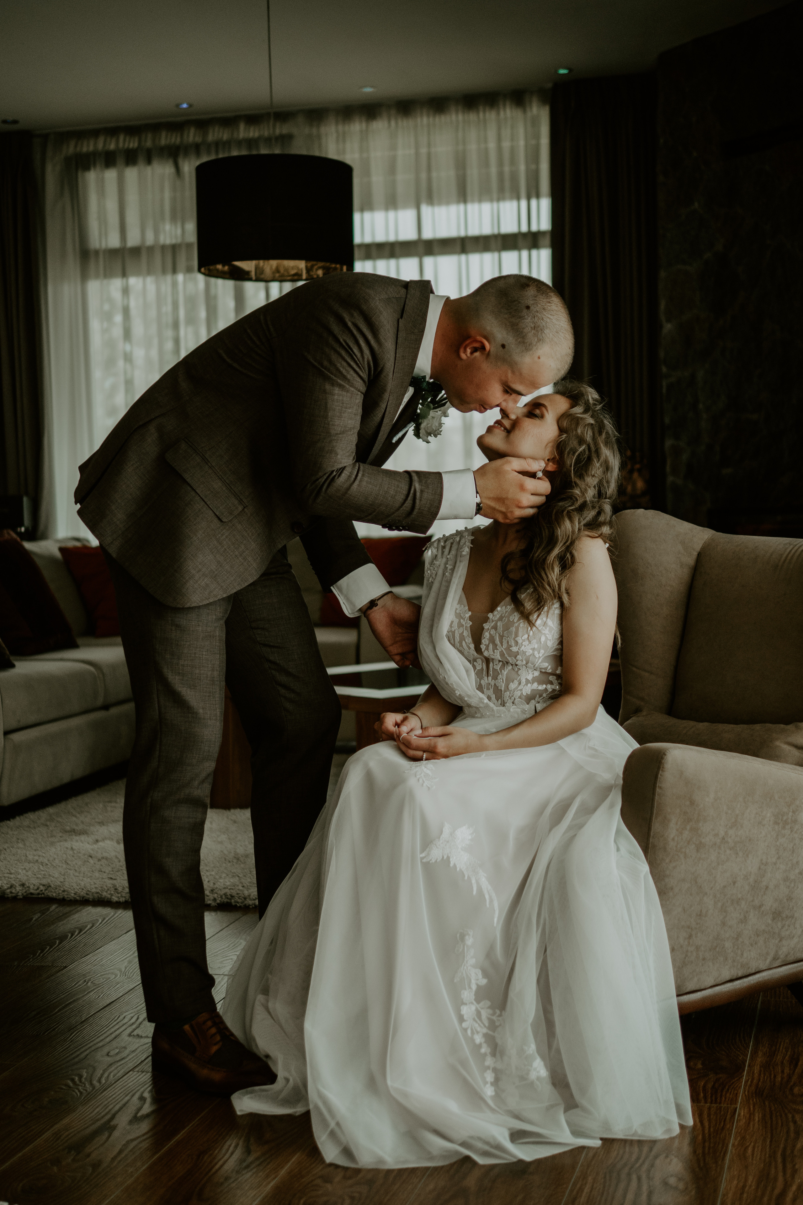 Вулкан Ксудач. Свадьба Богдана и Лизы. Свадебное фото и видео на Камчатке. Туристические маршруты