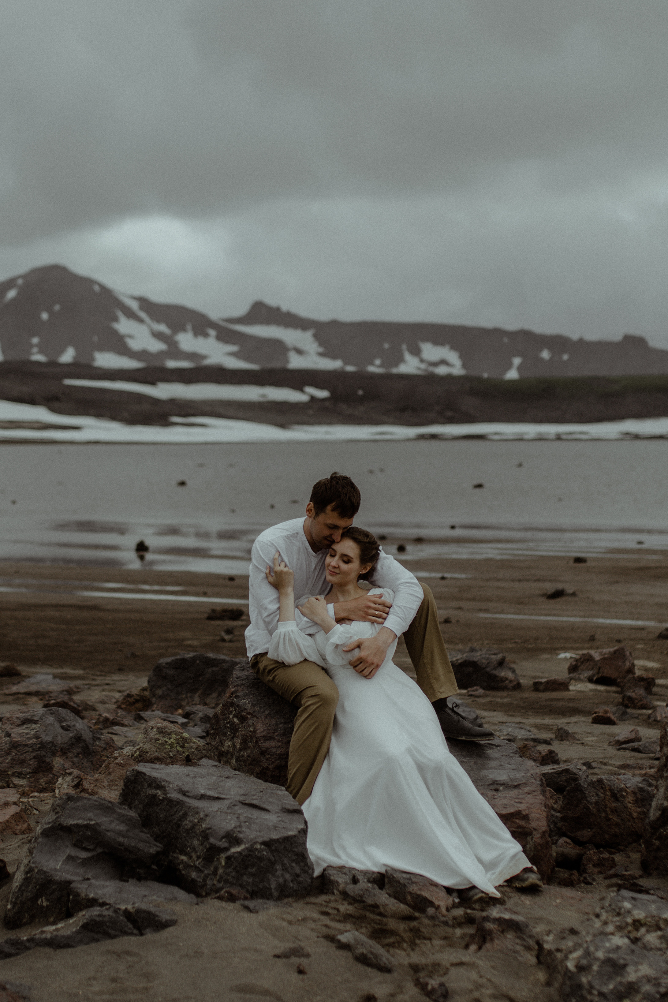 Кальдера Горелый. Свадебное фото и видео на Камчатке. Туристические маршруты