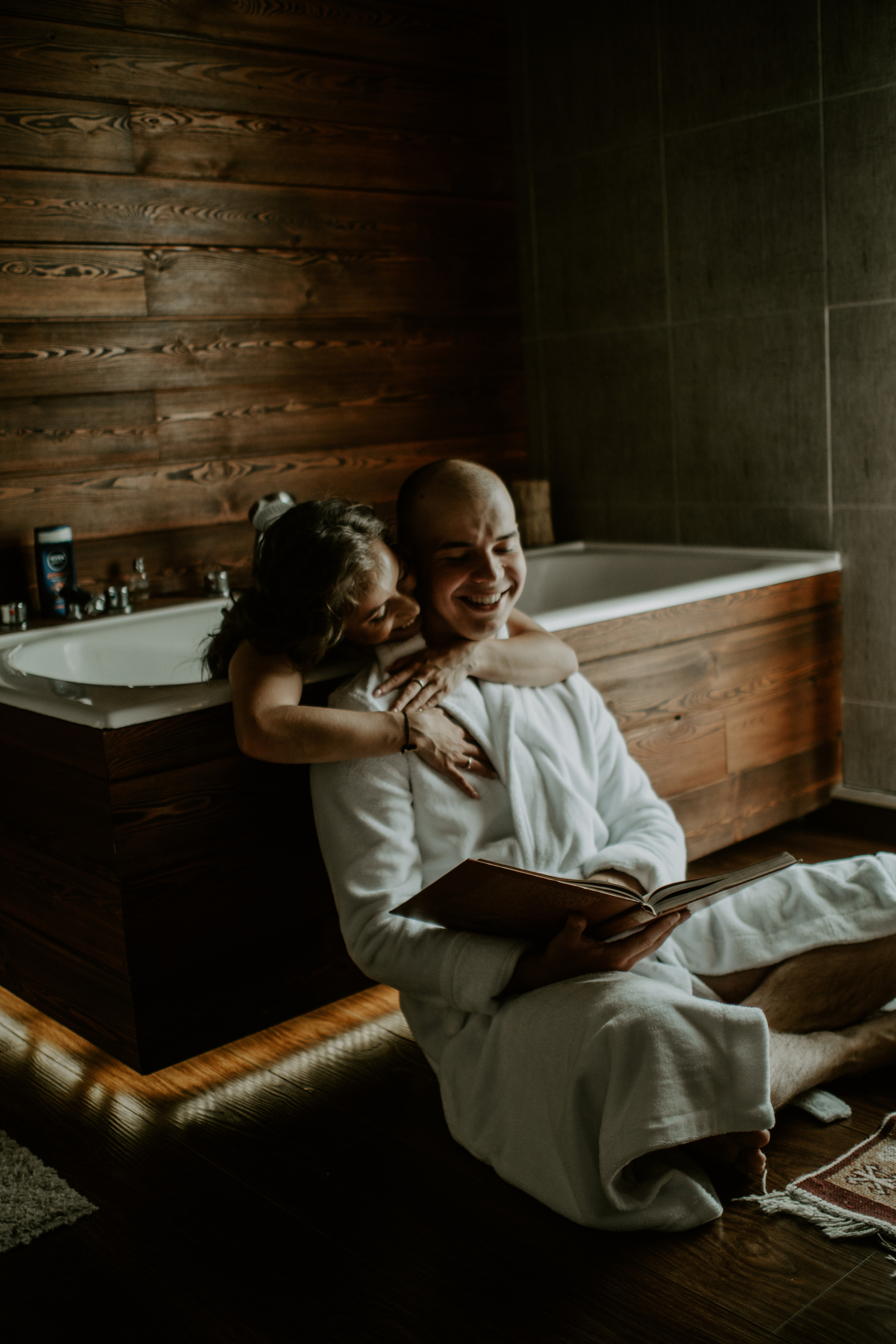 Вулкан Ксудач. Свадьба Богдана и Лизы. Свадебное фото и видео на Камчатке. Туристические маршруты