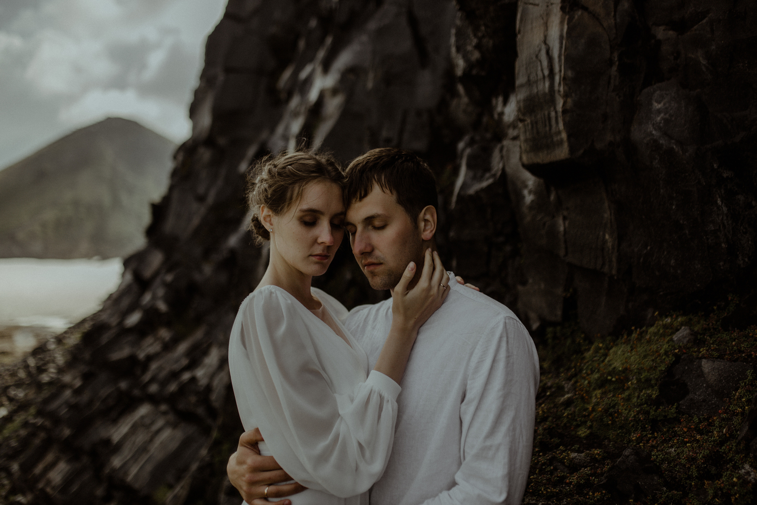 Кальдера Горелый. Свадебное фото и видео на Камчатке. Туристические маршруты