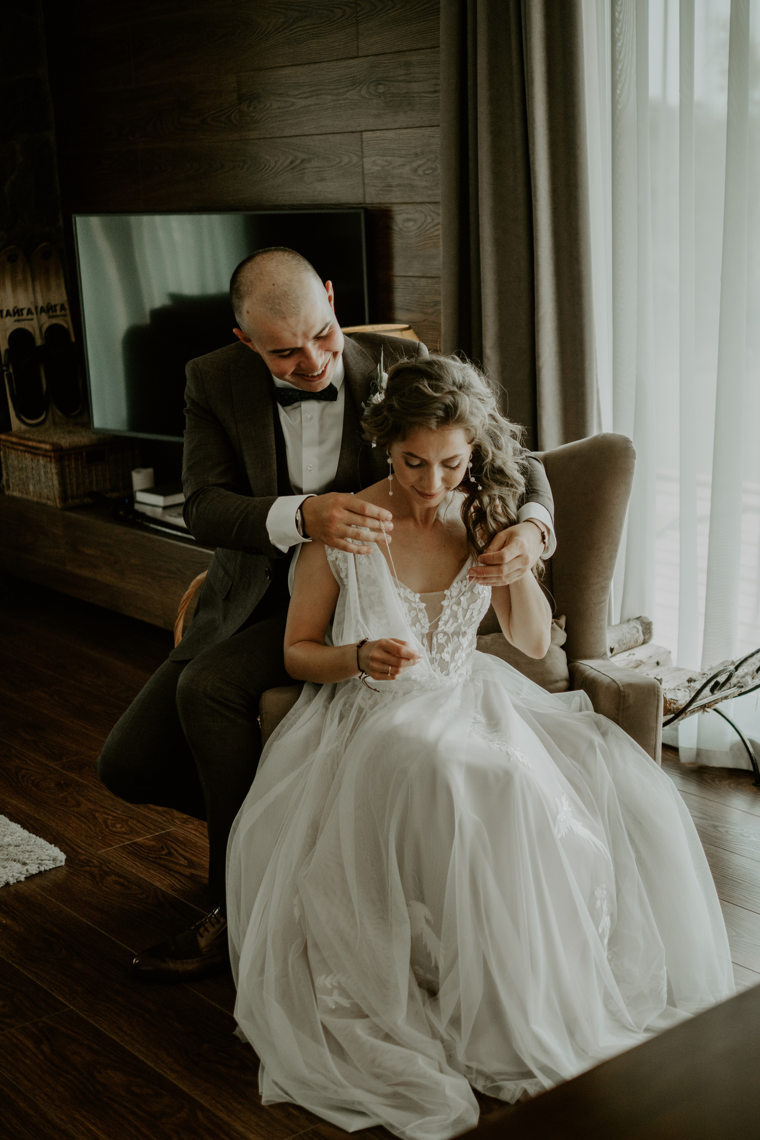 Вулкан Ксудач. Свадьба Богдана и Лизы. Свадебное фото и видео на Камчатке. Туристические маршруты