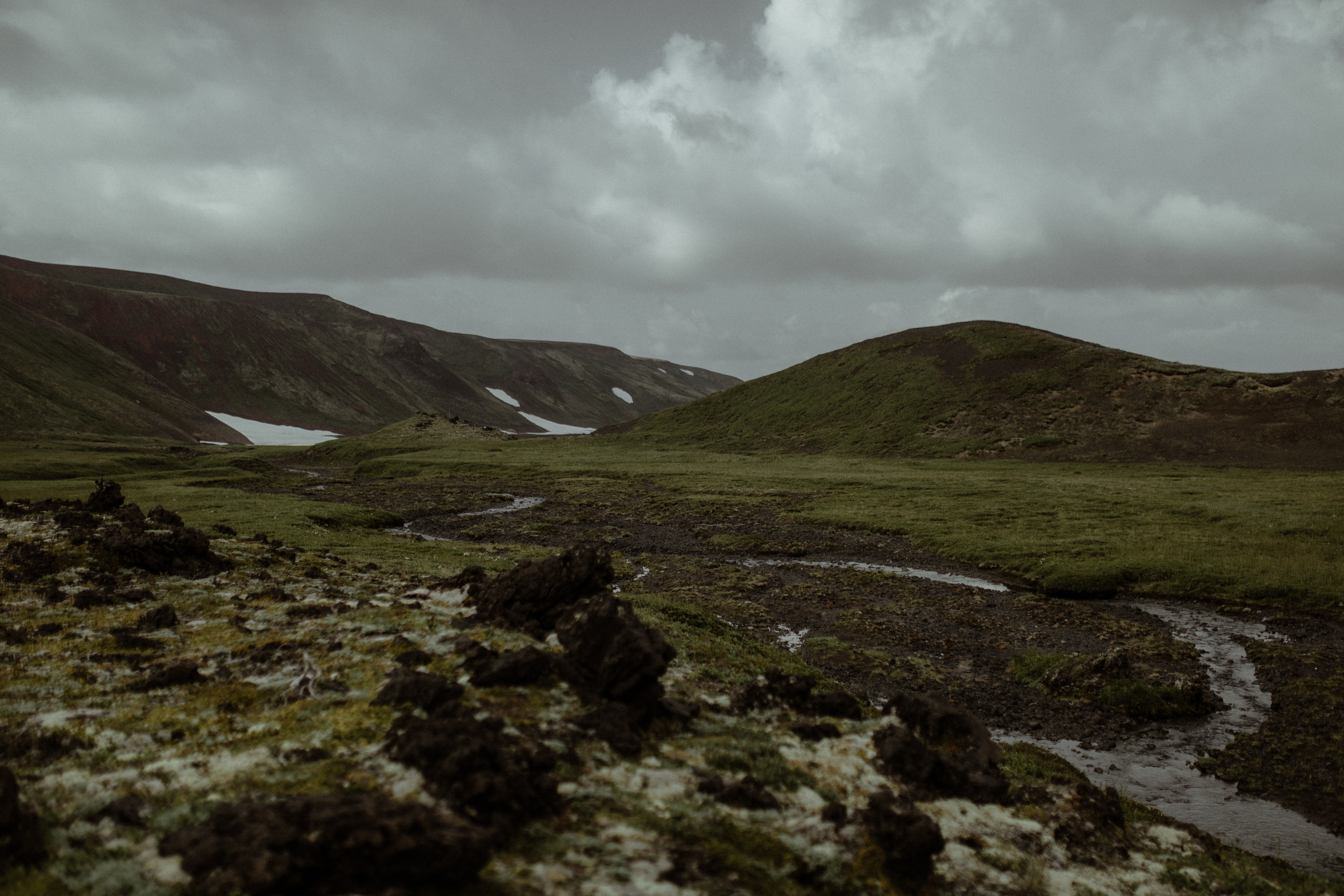 Кальдера Горелый. Свадебное фото и видео на Камчатке. Туристические маршруты