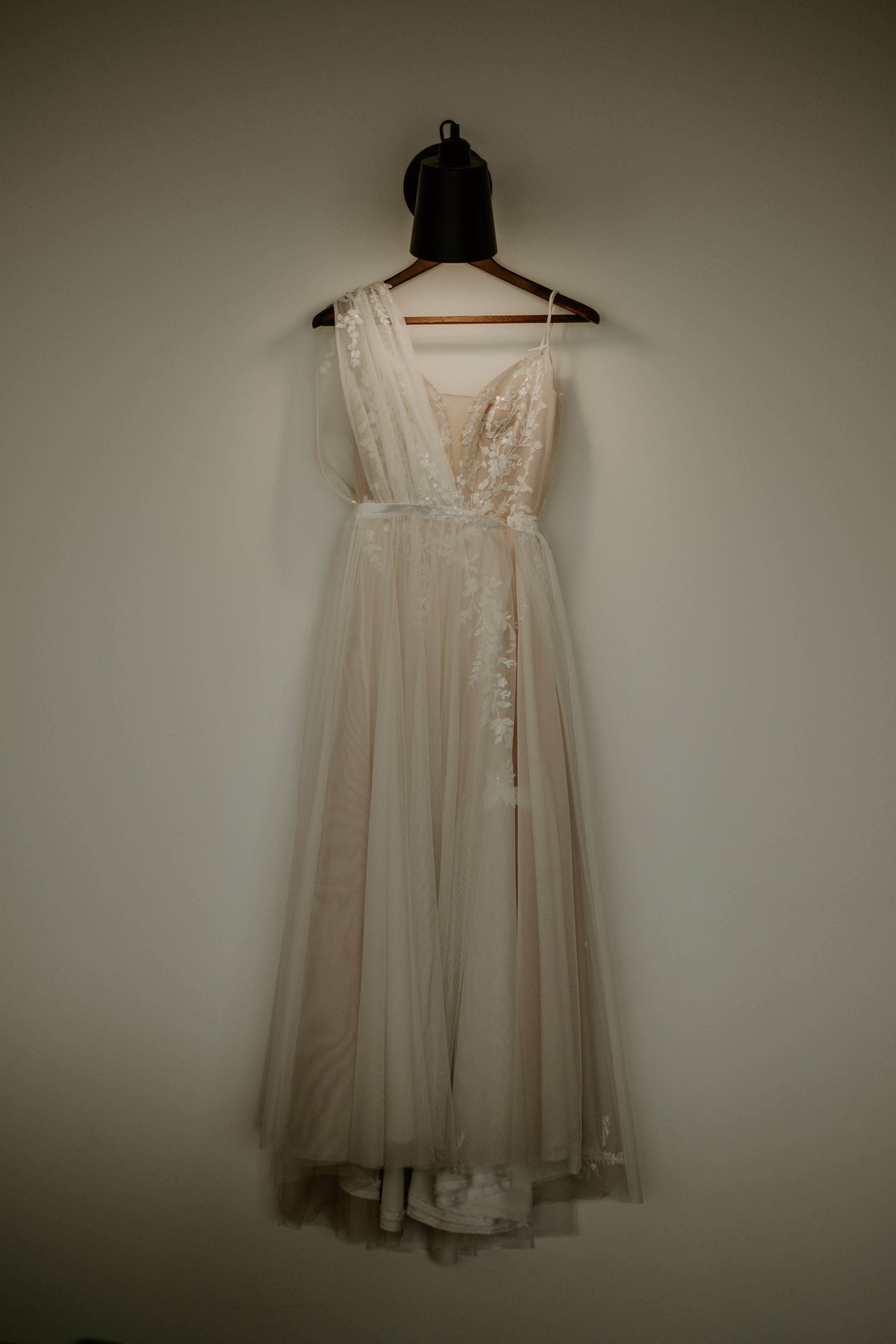 Вулкан Ксудач. Свадьба Богдана и Лизы. Свадебное фото и видео на Камчатке. Туристические маршруты