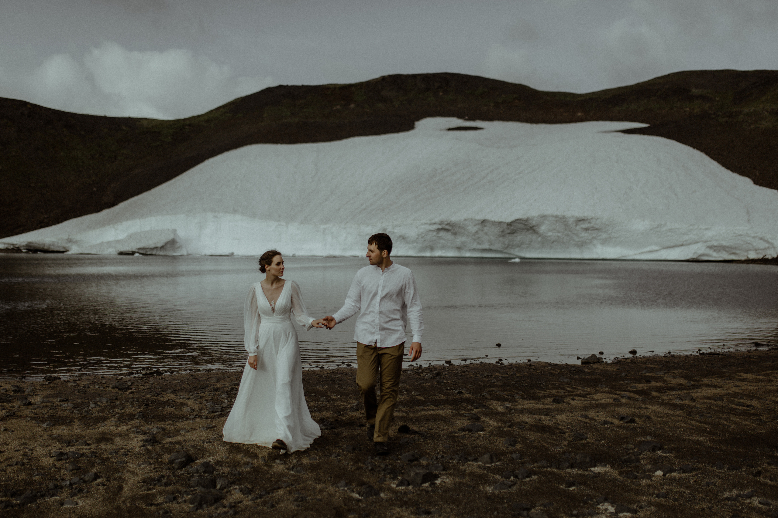 Кальдера Горелый. Свадебное фото и видео на Камчатке. Туристические маршруты