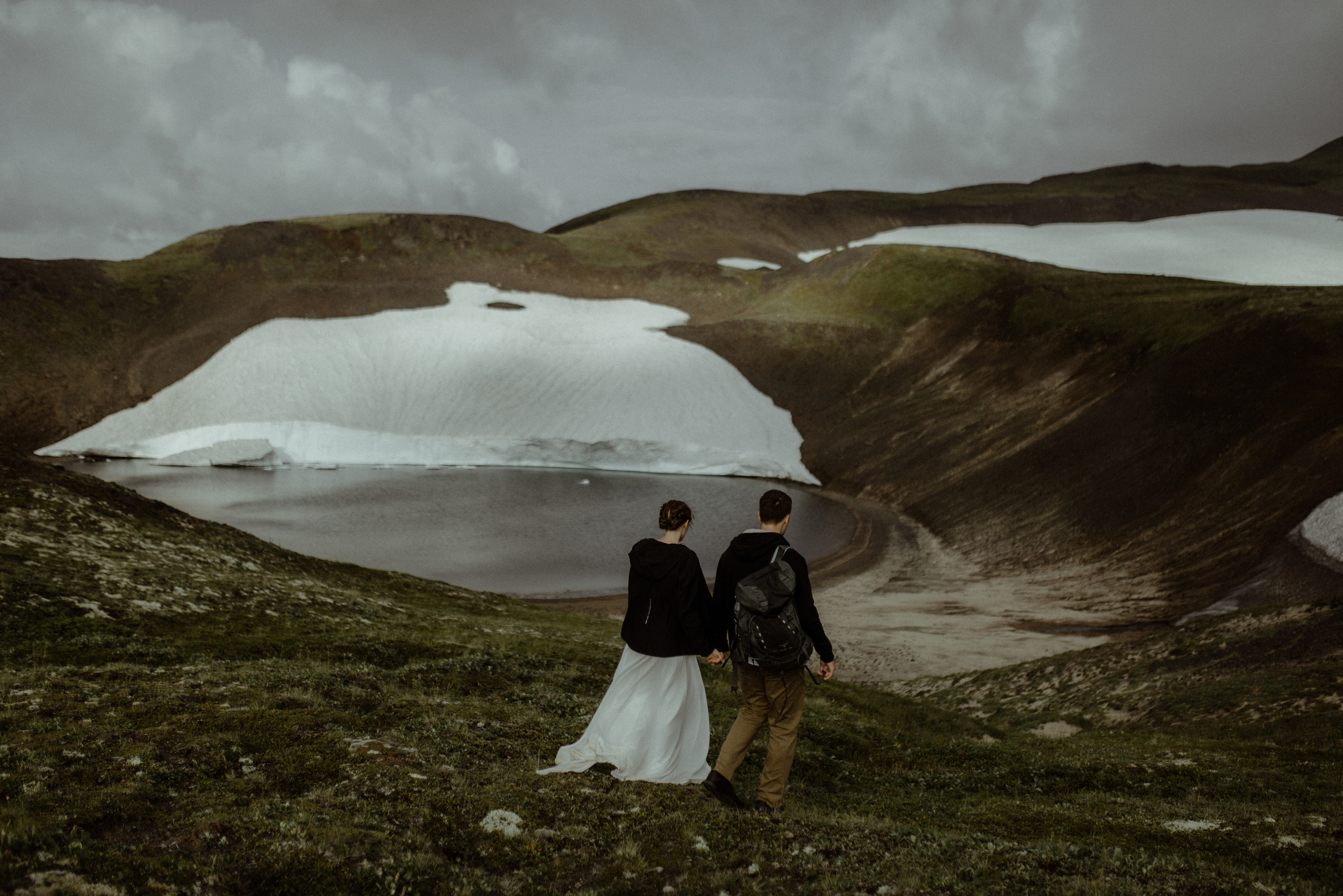 Кальдера Горелый. Свадебное фото и видео на Камчатке. Туристические маршруты