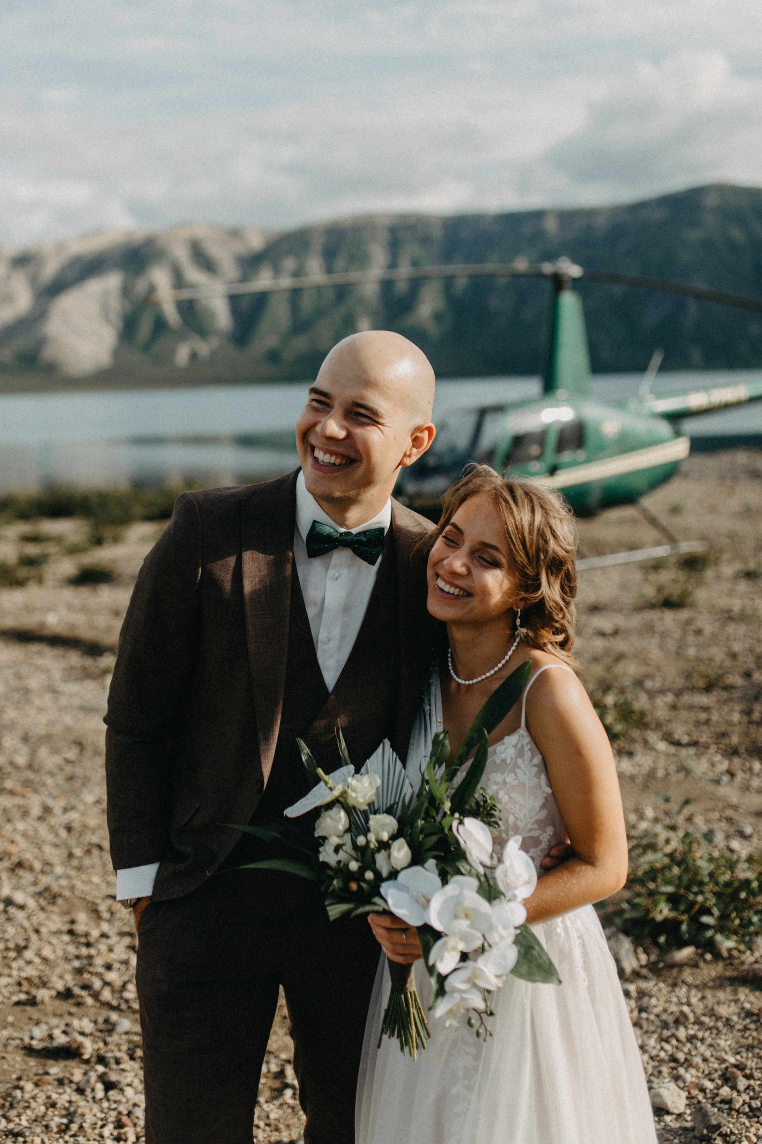 Вулкан Ксудач. Свадьба Богдана и Лизы. Свадебное фото и видео на Камчатке. Туристические маршруты