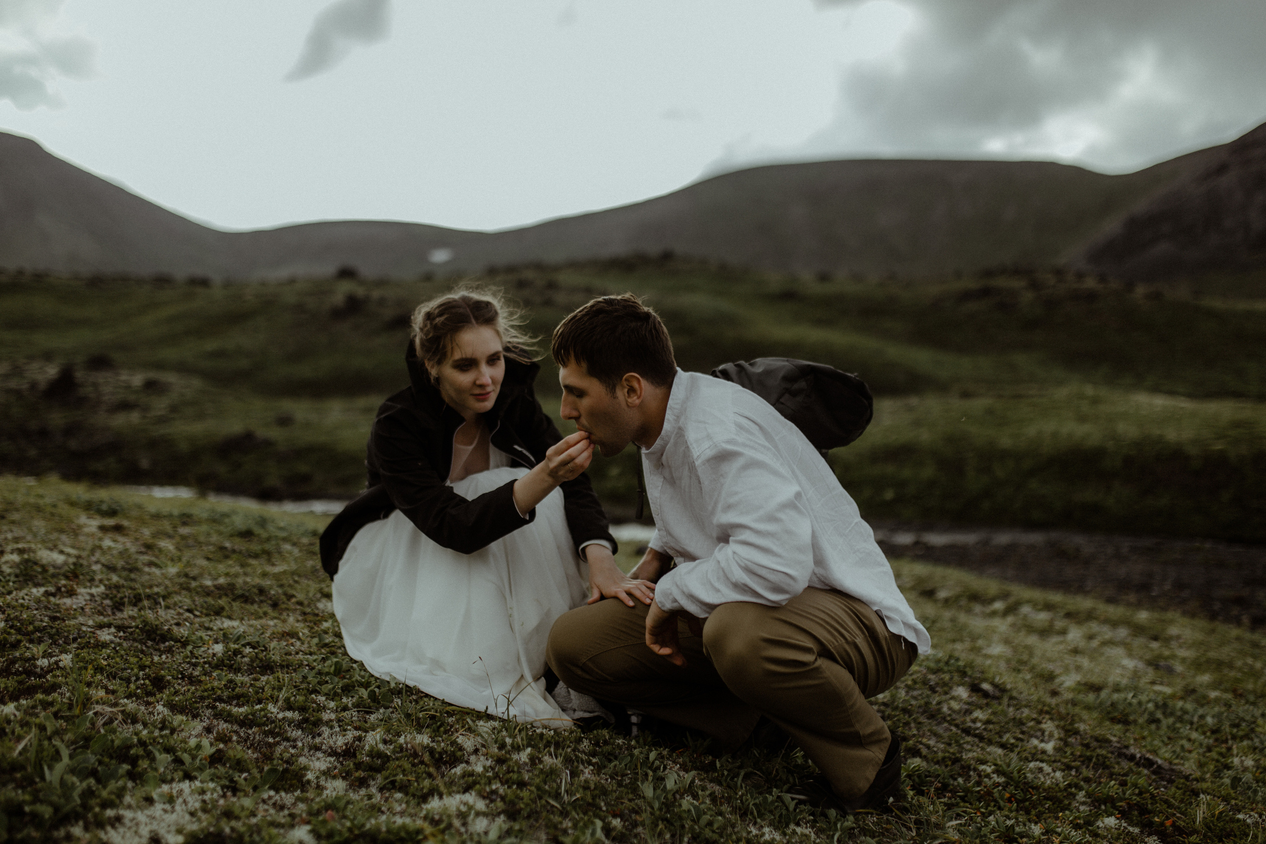 Кальдера Горелый. Свадебное фото и видео на Камчатке. Туристические маршруты