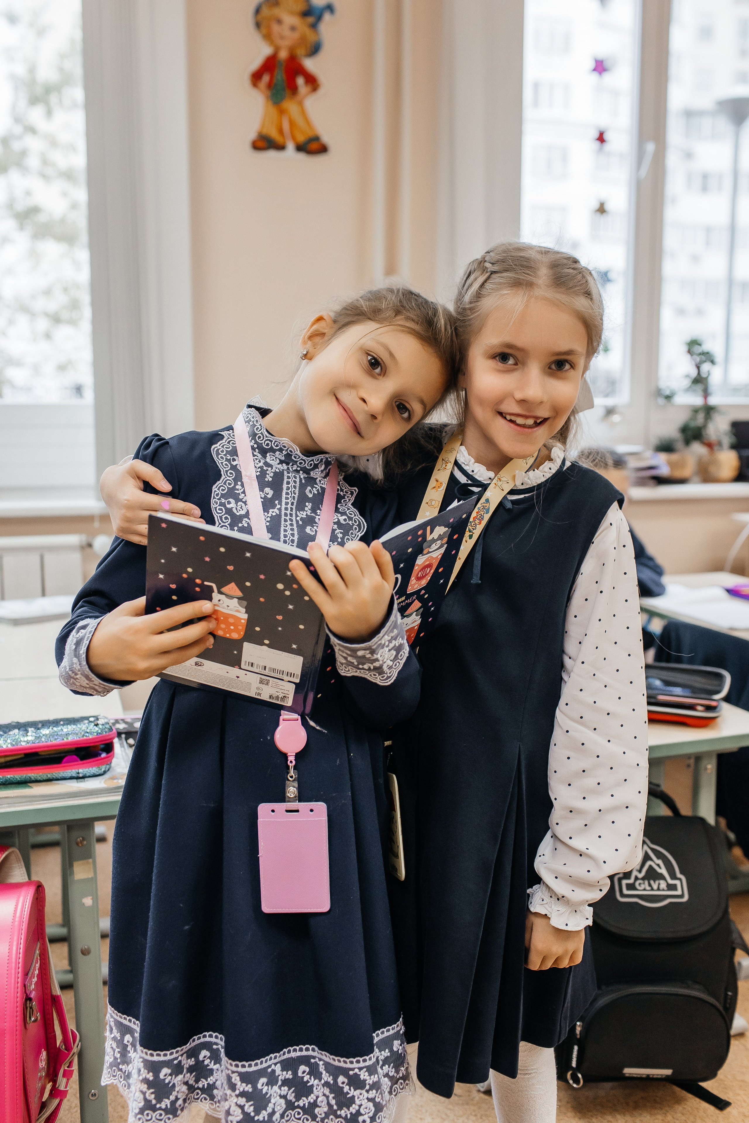 Первоклашки ГБОУ ЦОиС «Москва-98». Семейный фотограф в Москве Наталья Чуб, заказать Фотокнигу