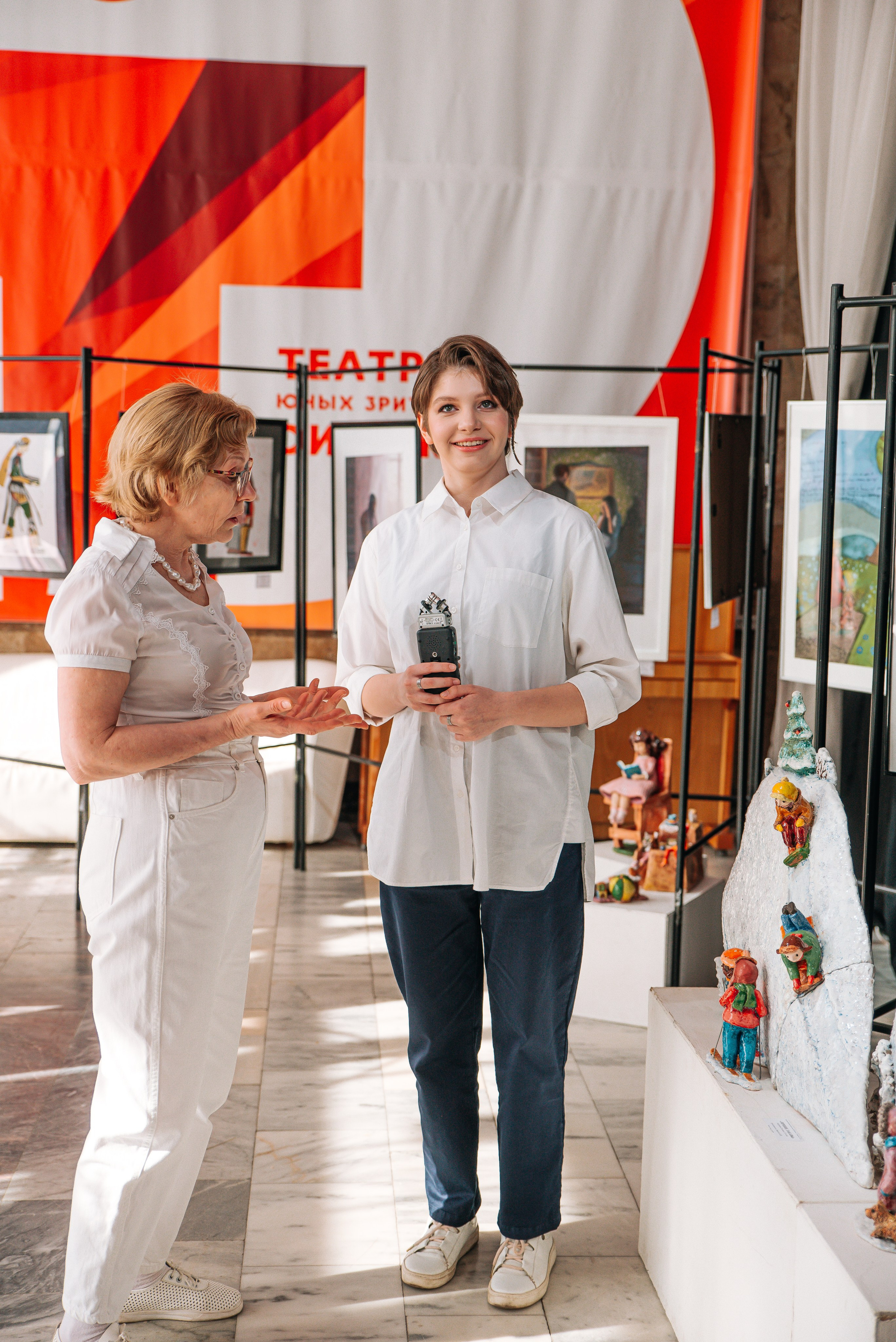 Выпускной в художественной школе. Главная
