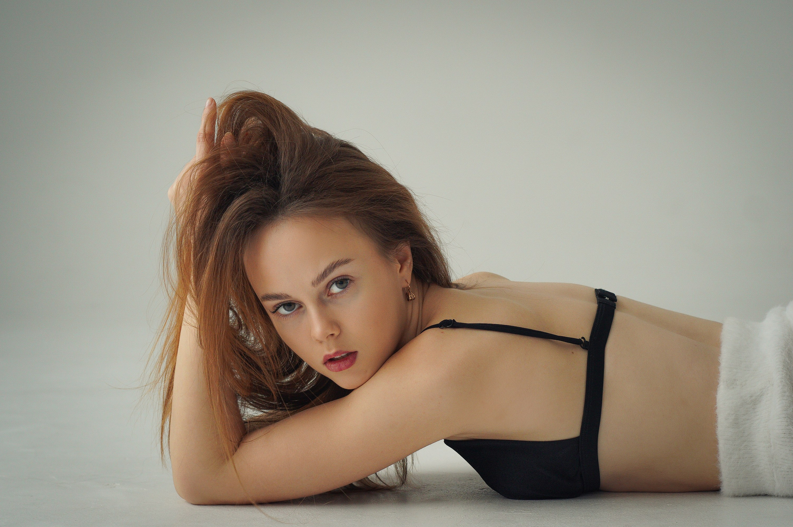 Vera. Я — Алёна и я фотографирую красиво (е)