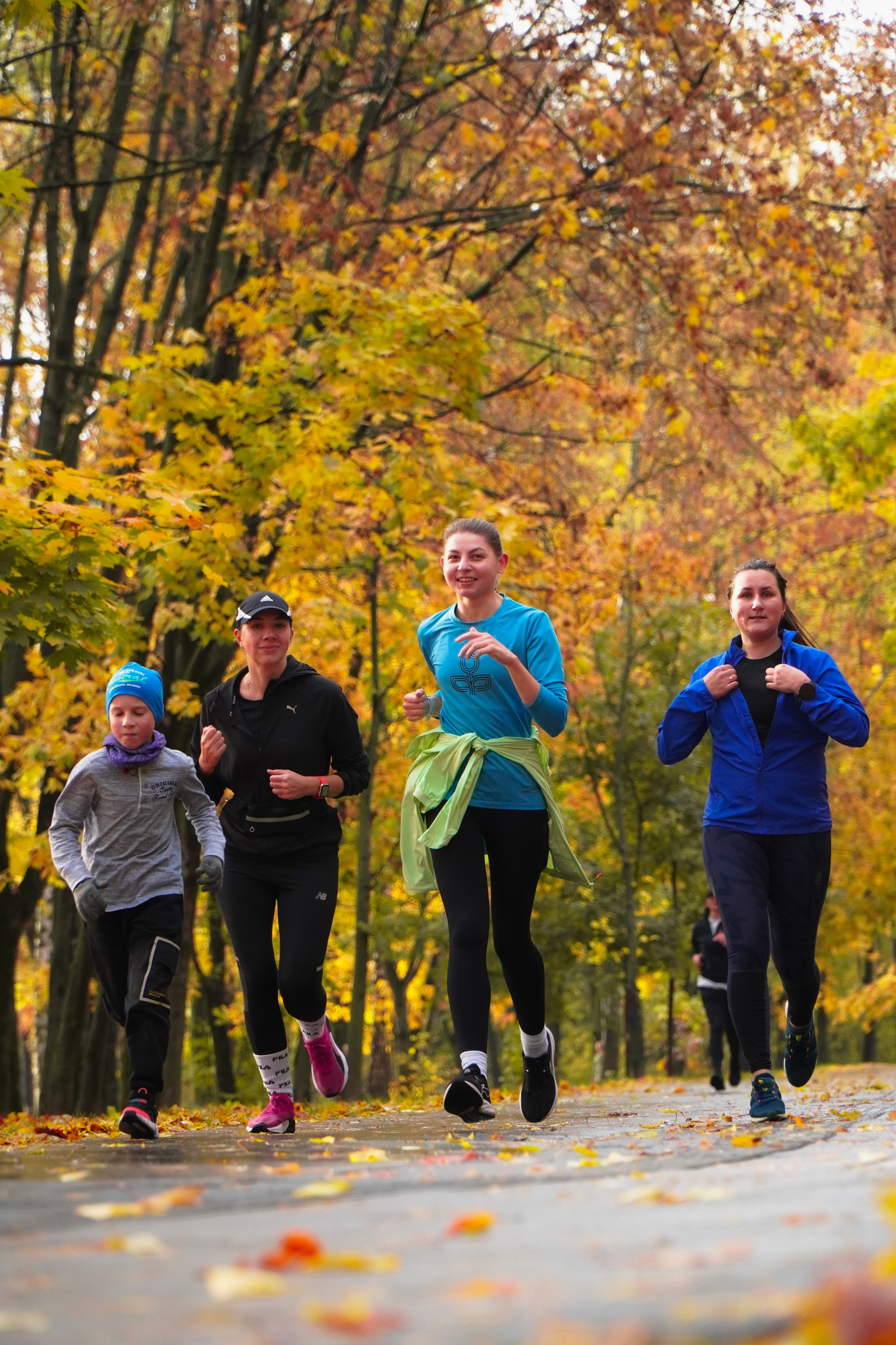 5 вёрст Наташинский 11 октября 2025. Роман Капилюшов. Бег. Фото. Видео. г. Люберцы