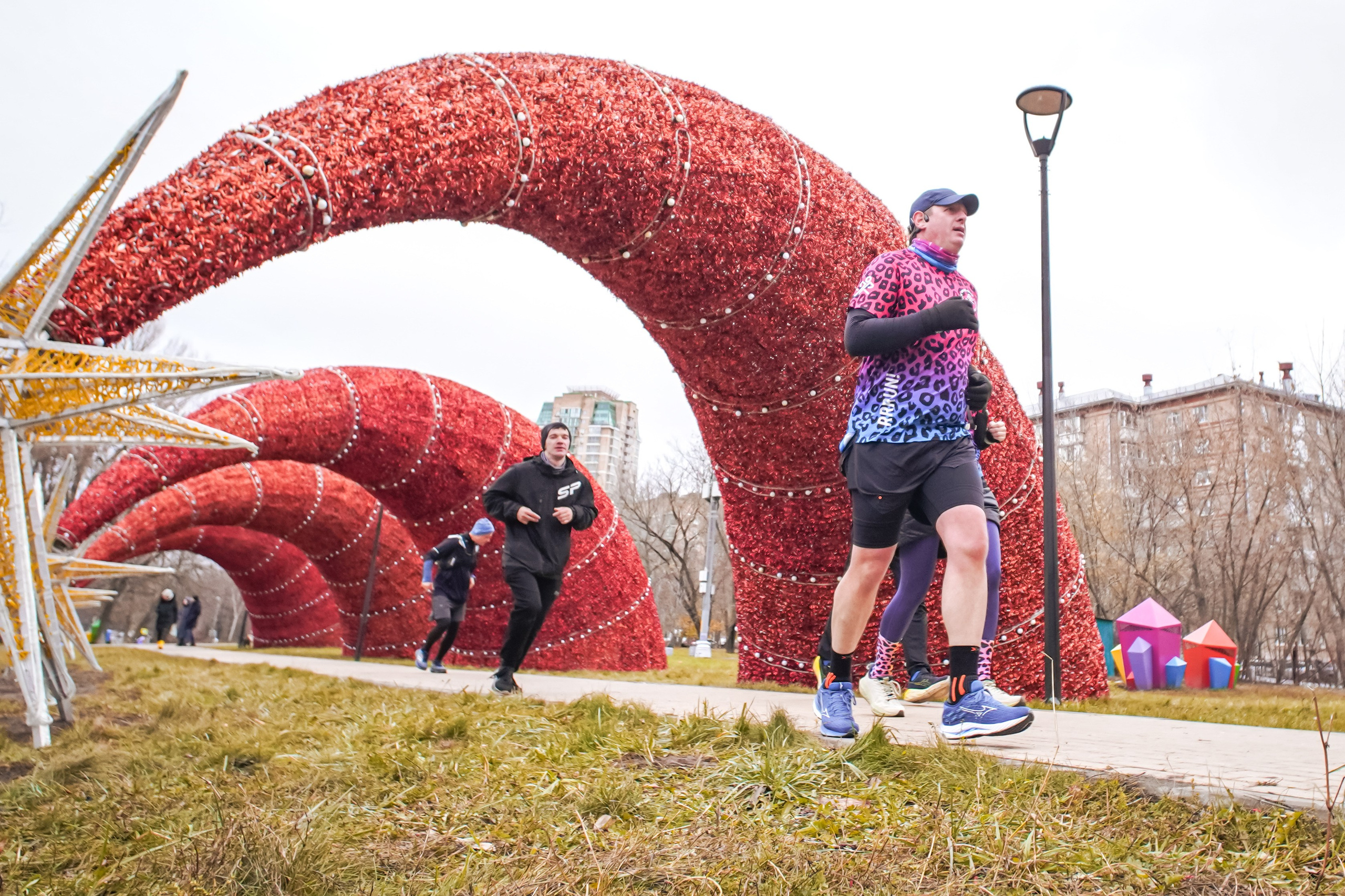 #марафонудома #яuzarun 2024 2-я петля, группа 6:30. Роман Капилюшов. Бег. Фото. Видео. г. Люберцы